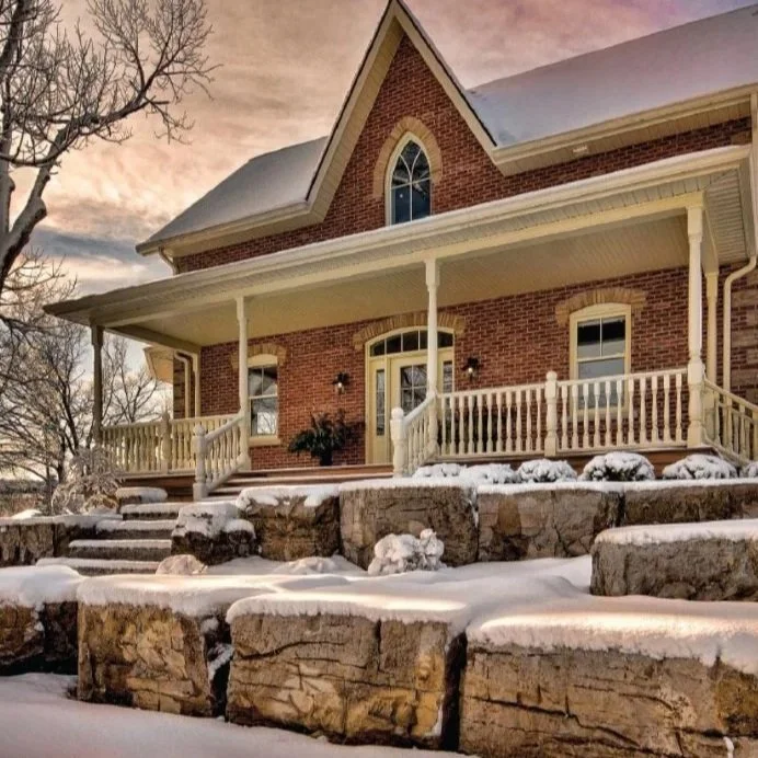 Limestone looks great in the winter too