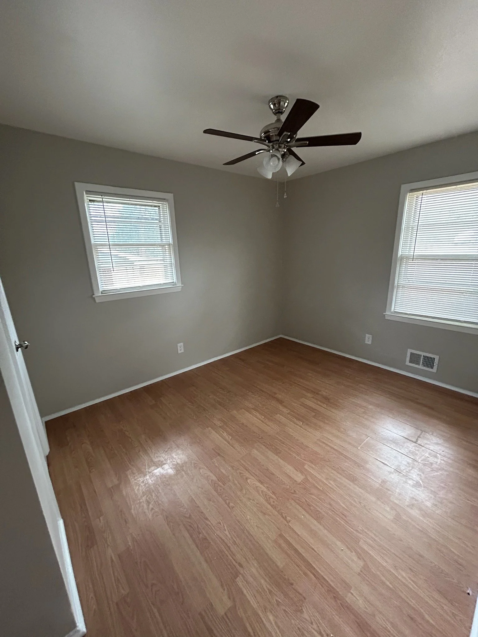 Bedroom 2.jpeg