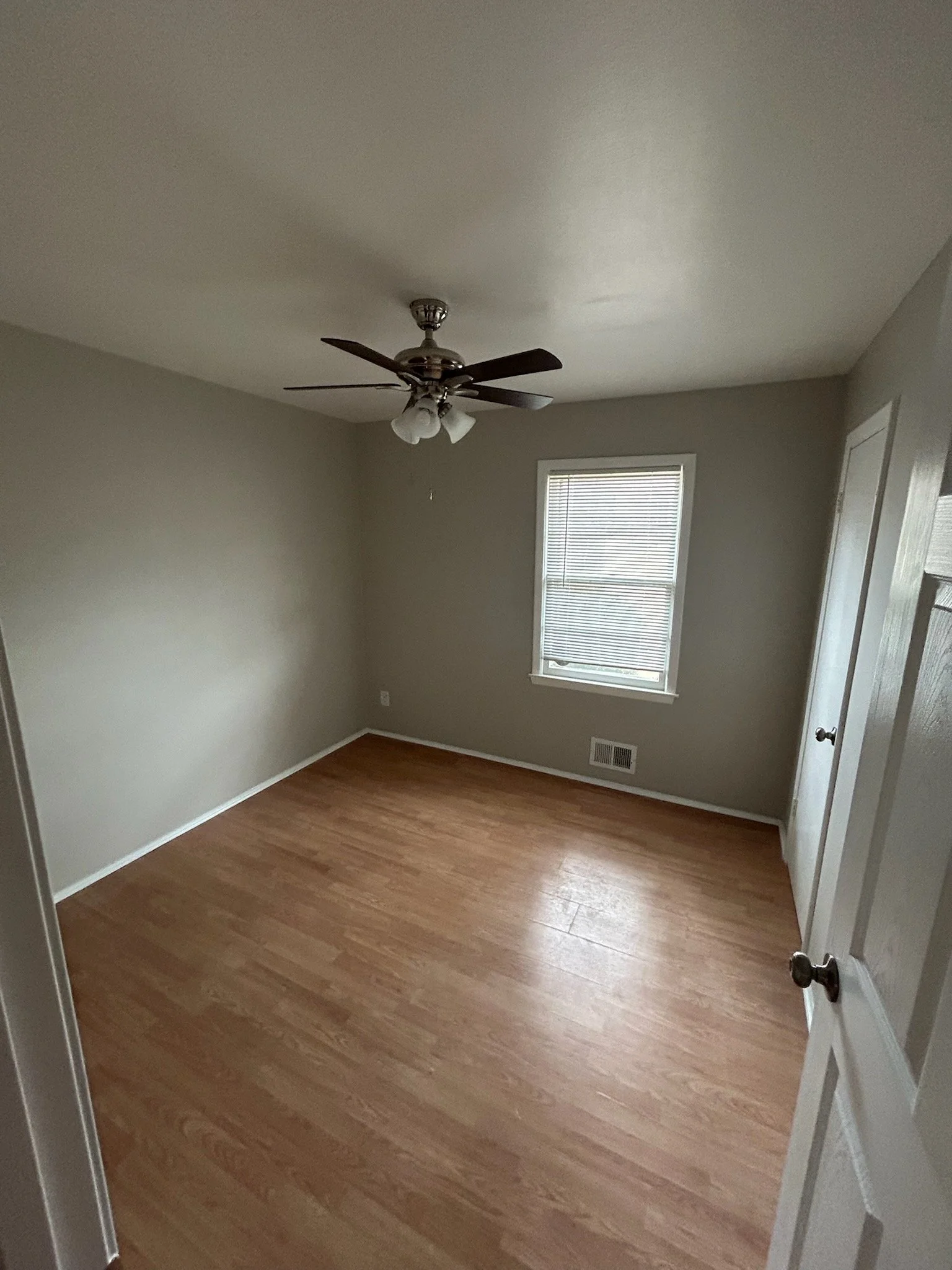 Bedroom 3.jpeg