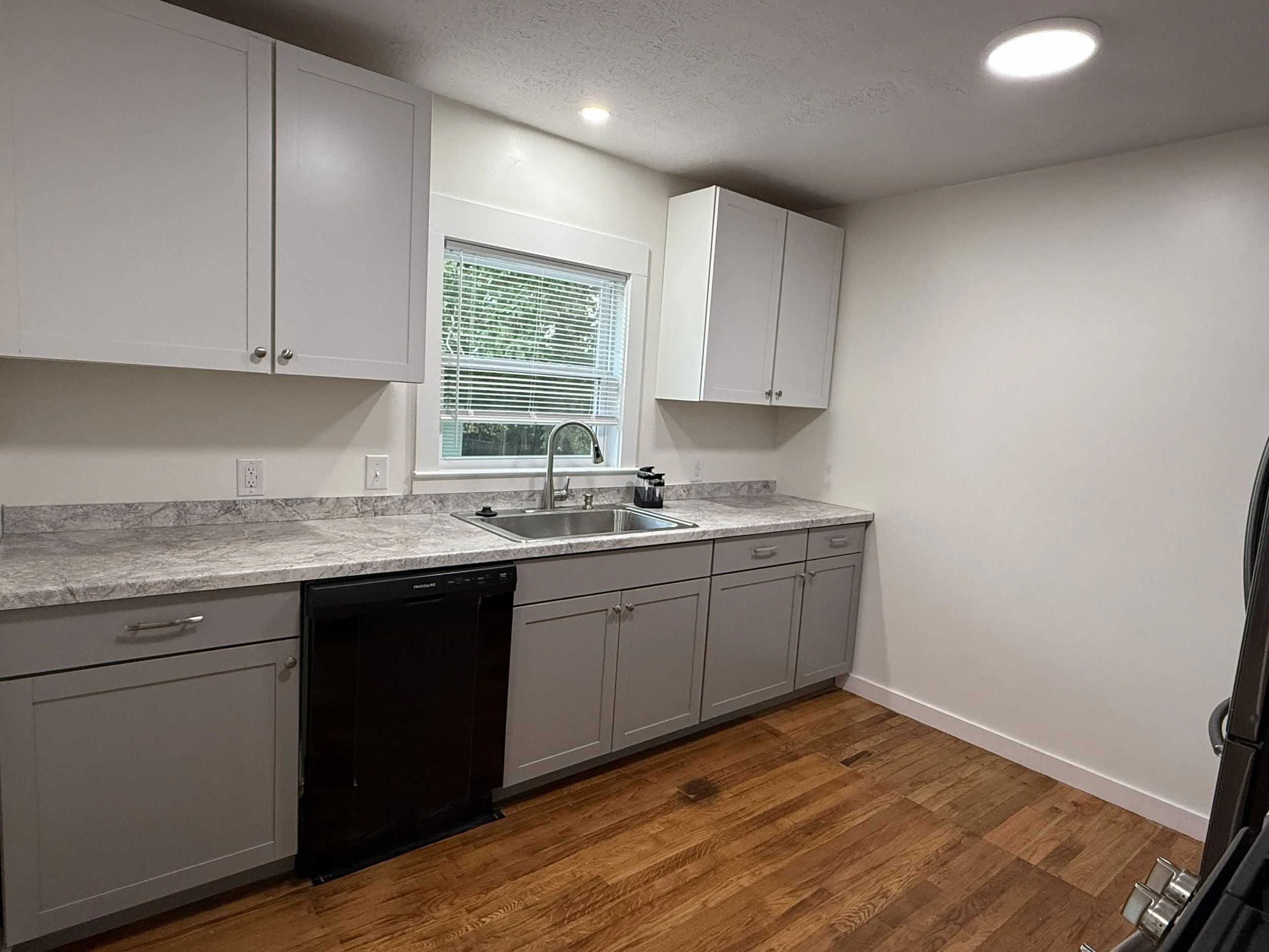 Kitchen - Sink Side.jpg