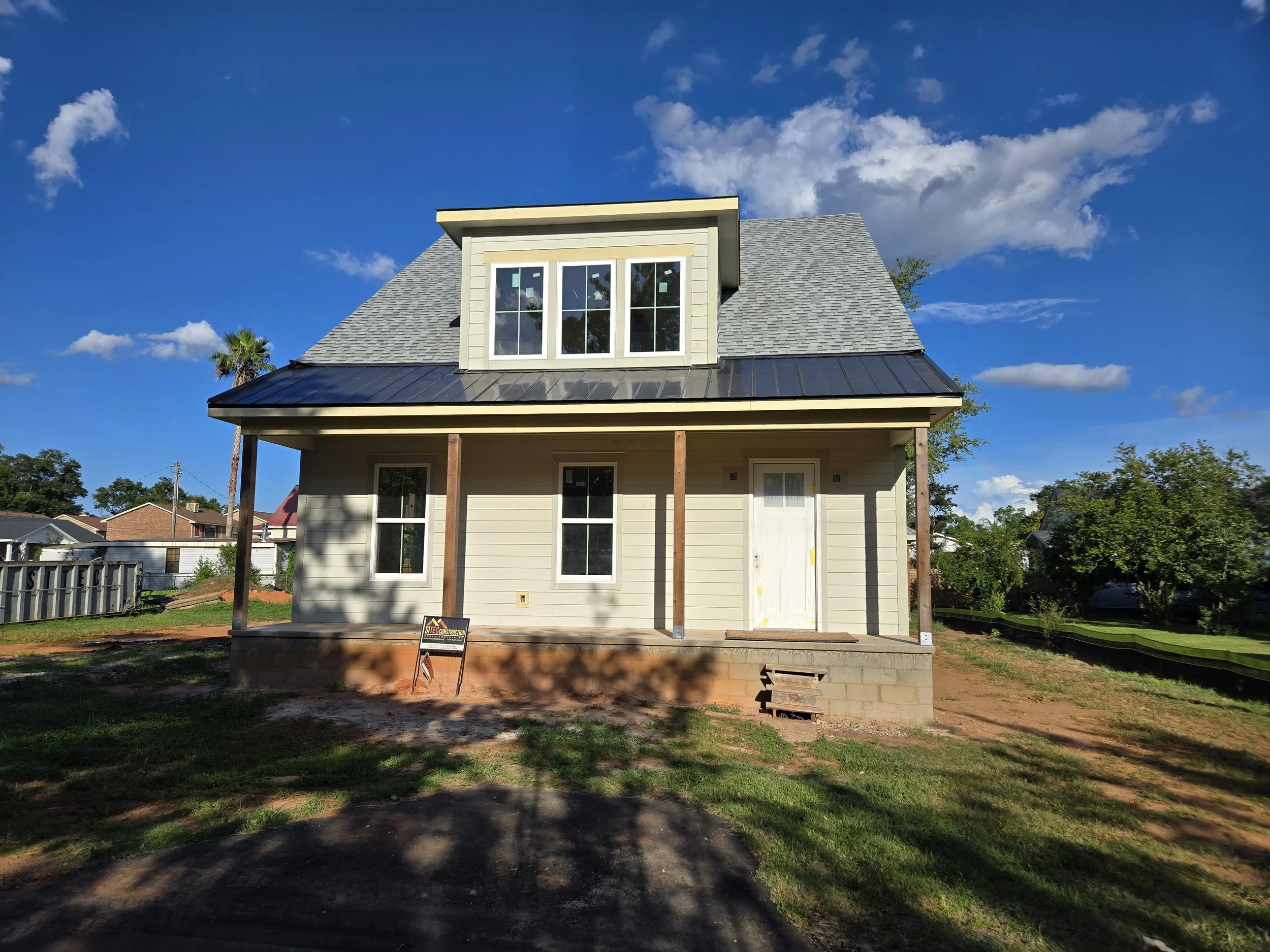 305 Front.jpg