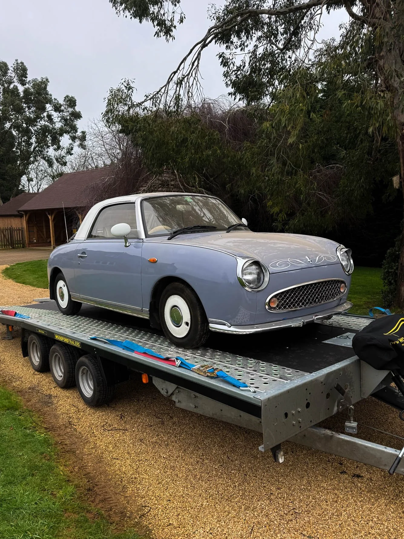 Nissan Figaro