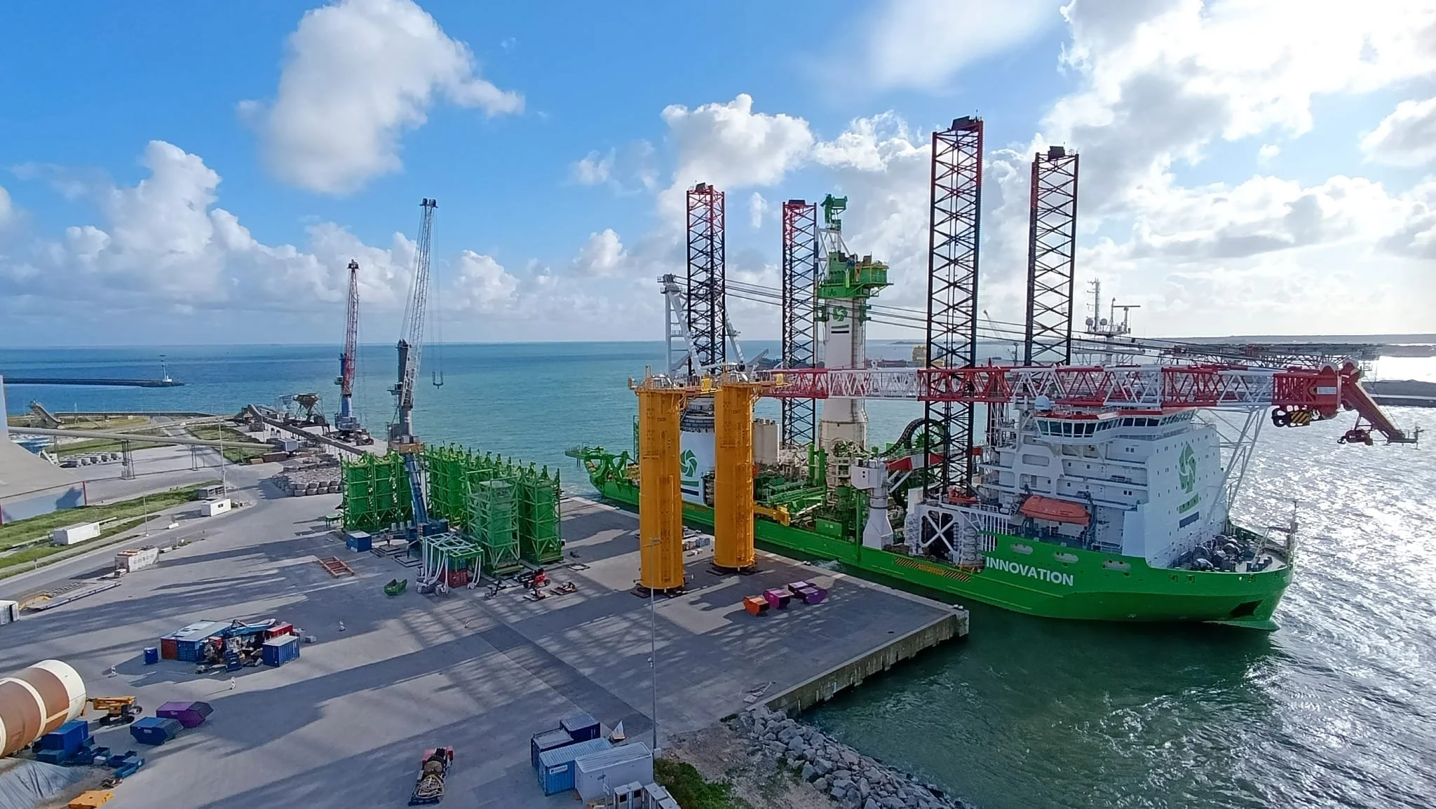 offshore operations wind oil gas renewables