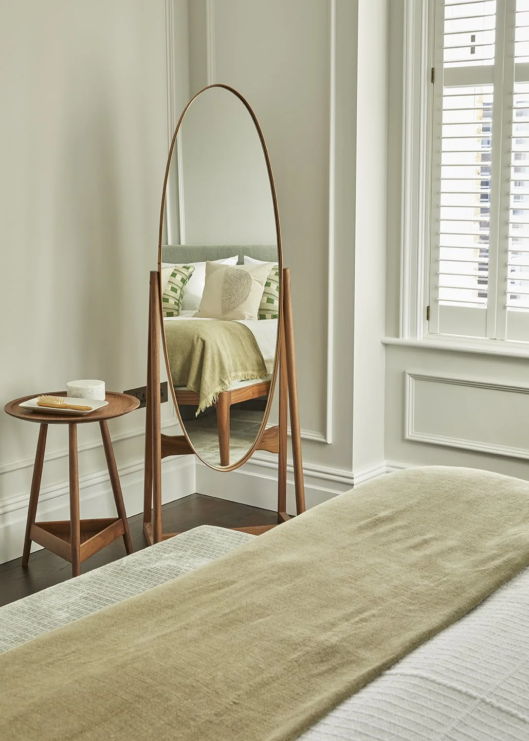 MainBedRoom_403.jpg