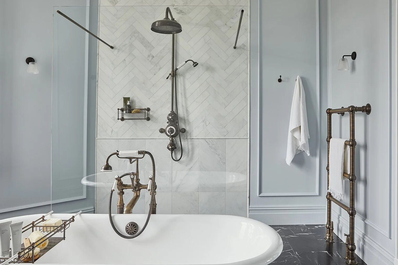GuestBathRoom_335.jpg