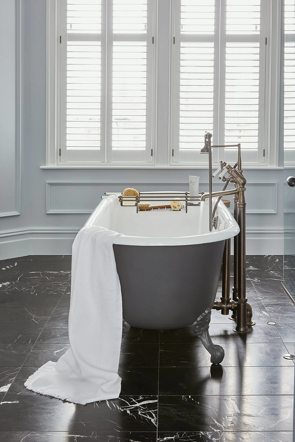 GuestBathRoom_308.jpg