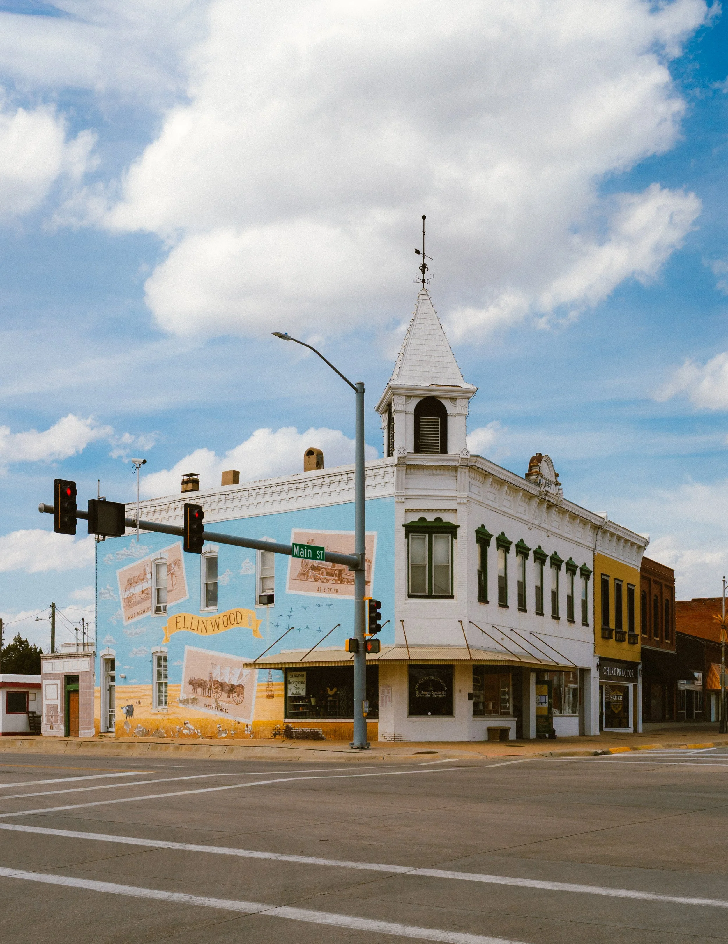 Why Ellinwood, Ks Is One of My Favorite Places to Photograph