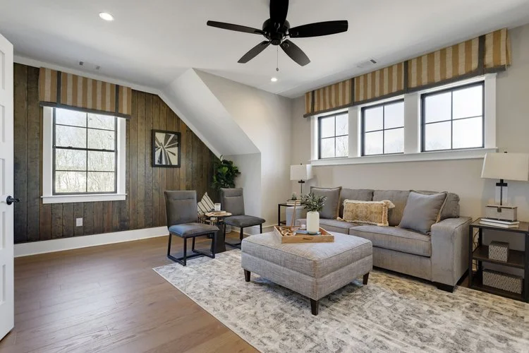 25-web-or-mls-3008englishcottageway-25.jpg.jpeg