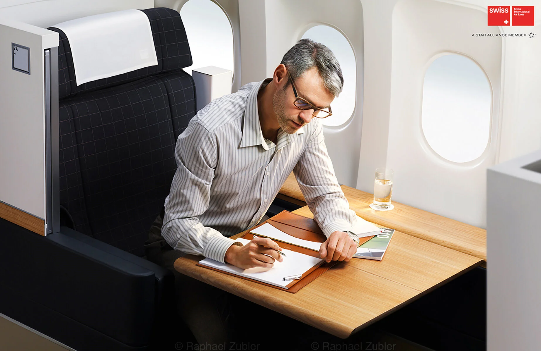 Foto_RaphaelZubler_Advertising_Swiss_10.jpg