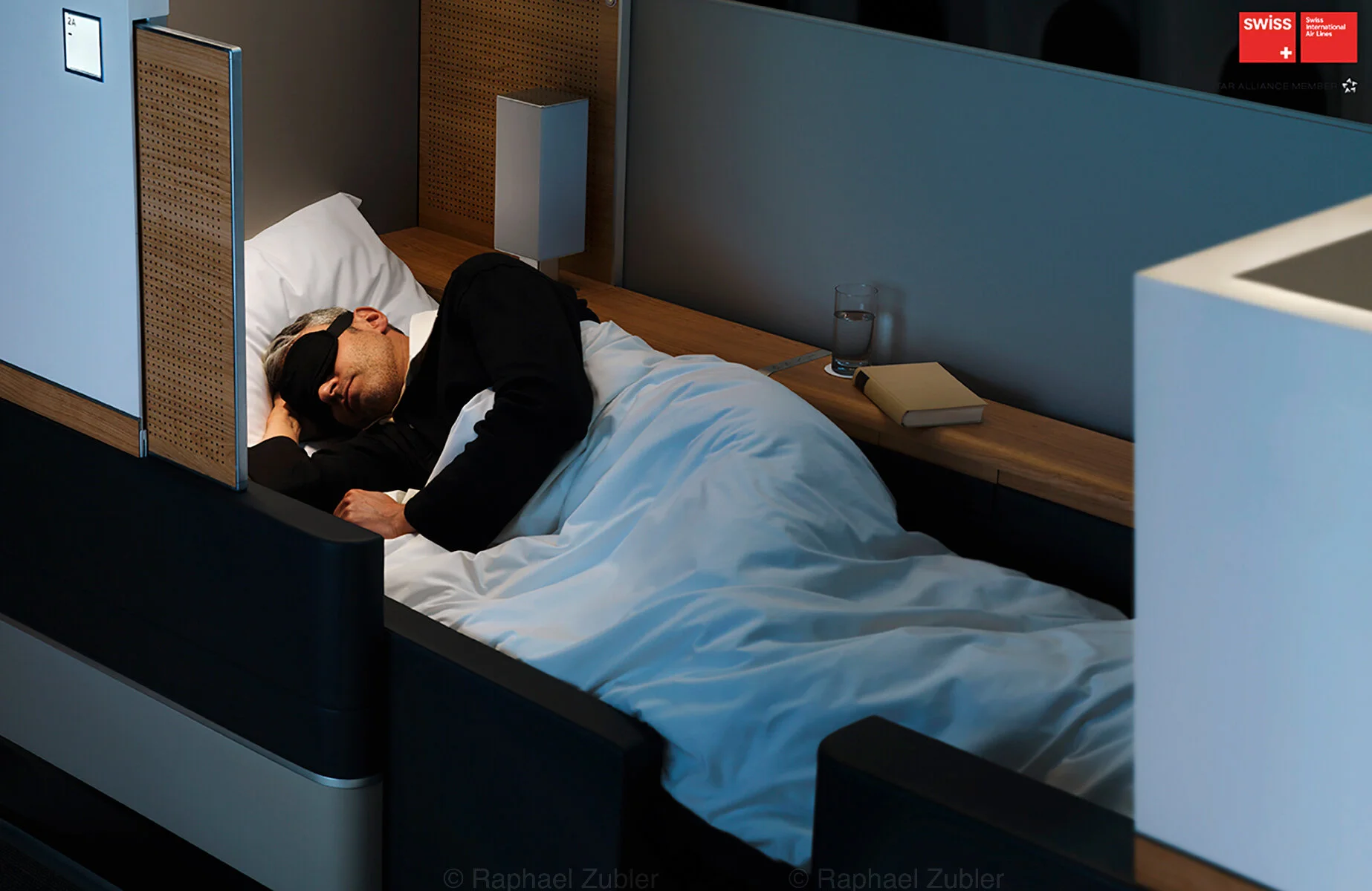 Foto_RaphaelZubler_Advertising_Swiss_05.jpg