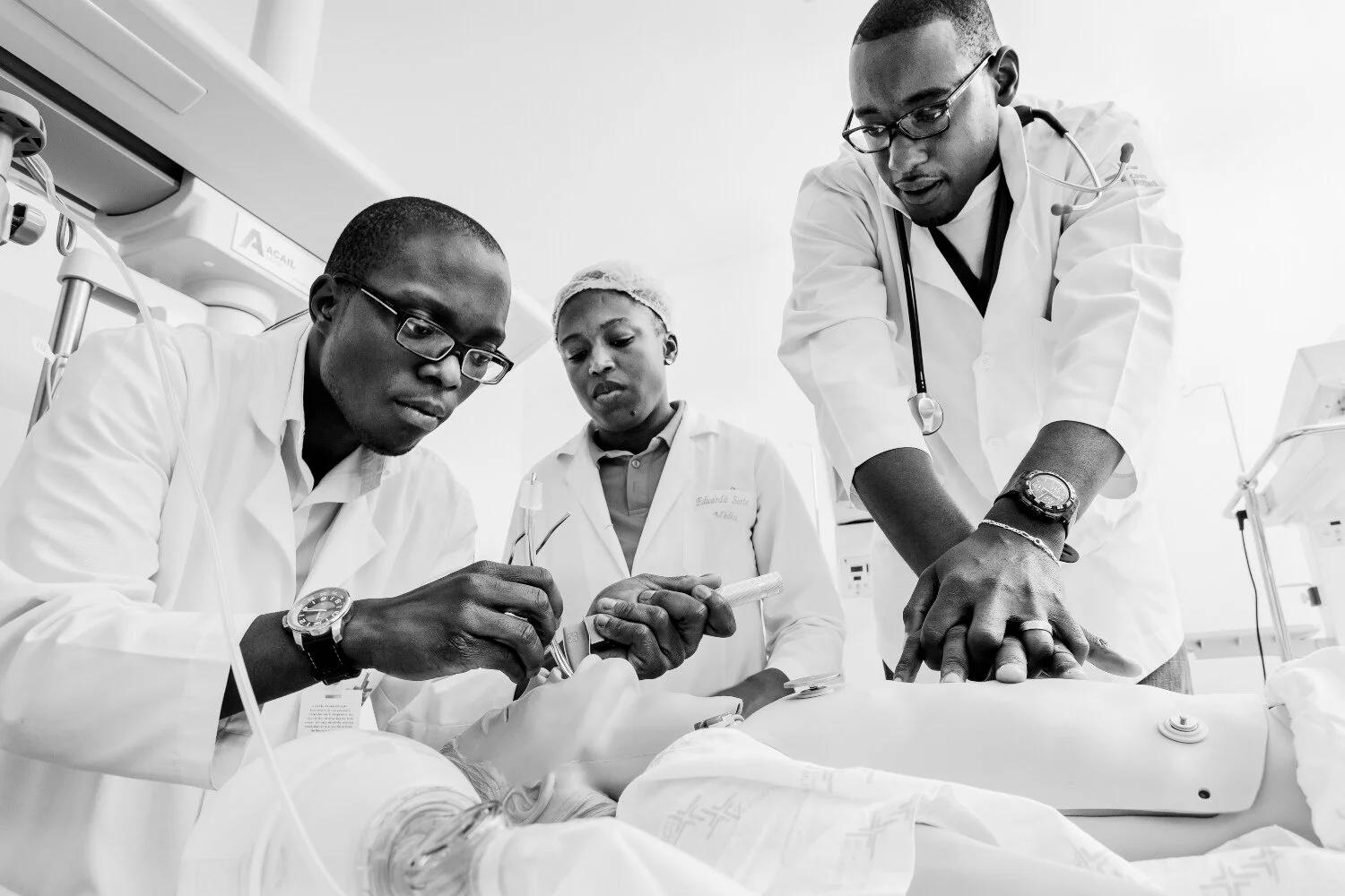 Foto_RaphaelZubler_Todos_Clinic_06.jpg