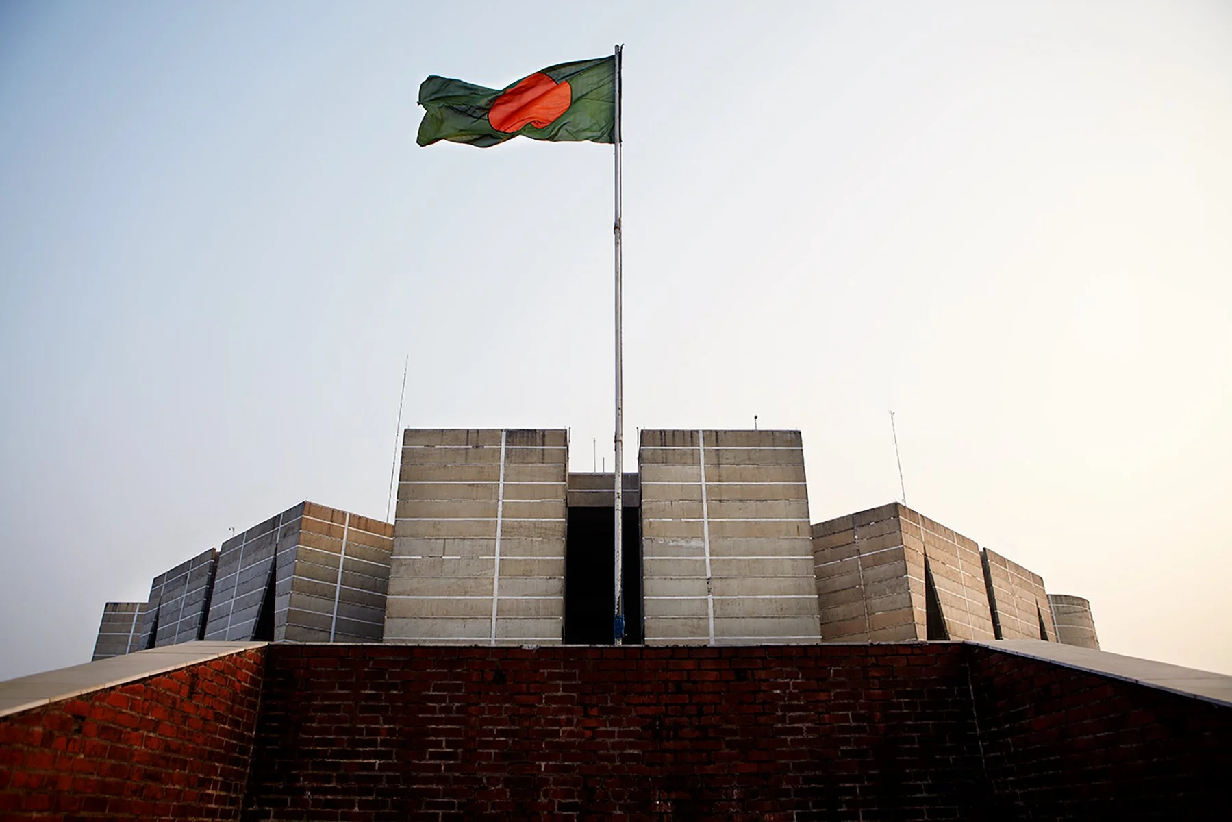 Foto_RaphaelZubler_DhakaParliament_07.jpg