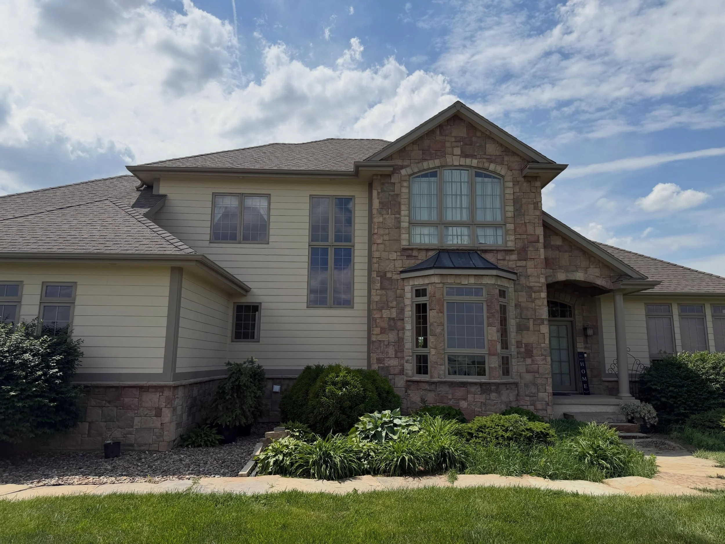 Just wrapped up another beautiful property in Cumming, Iowa.

This project included:
&bull; Full exterior window cleaning on the main house
&bull; Interior &amp; exterior window cleaning on the farmhouse
&bull; Interior &amp; exterior window cleaning
