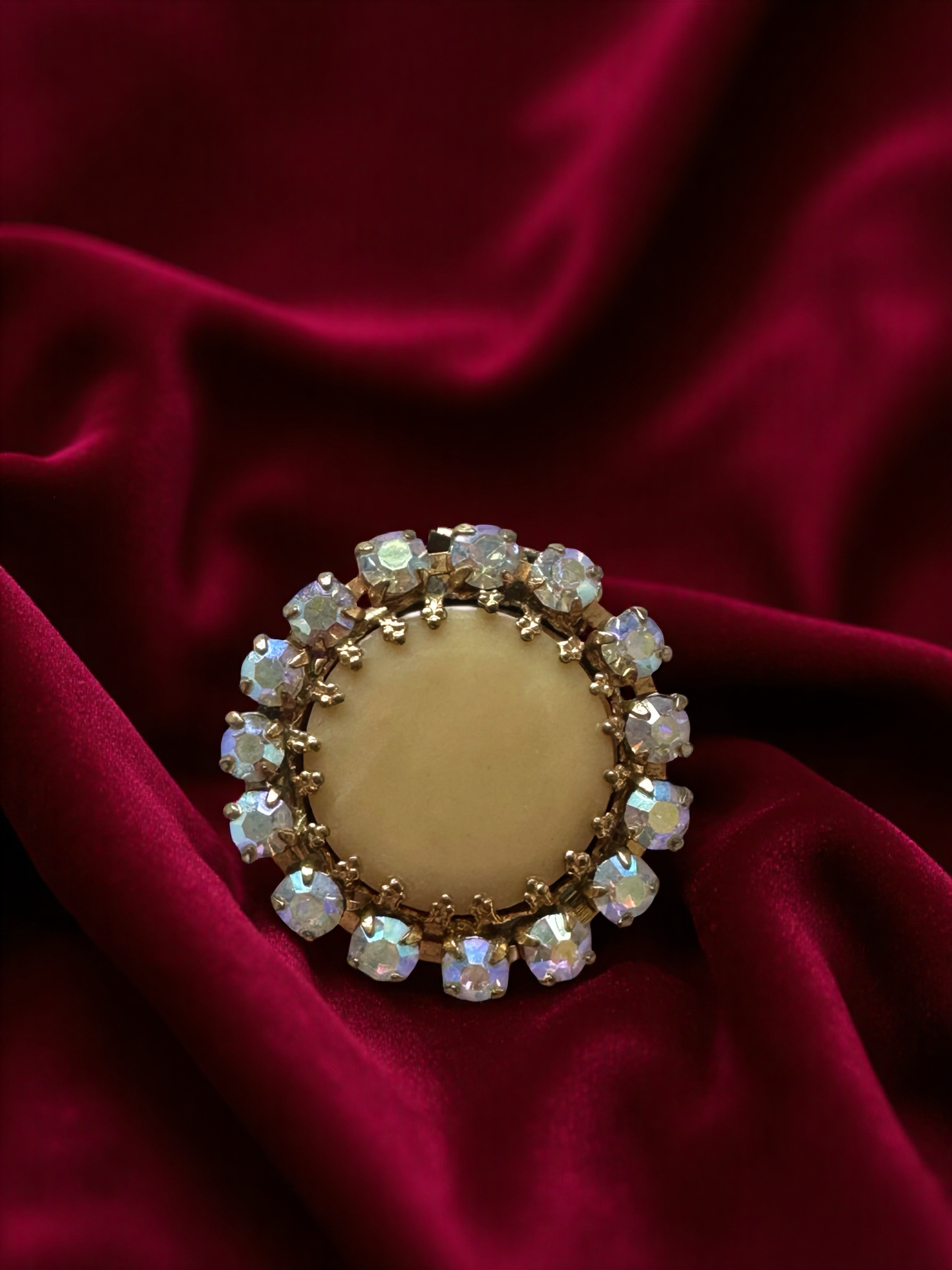 Aurora Pin Clip Brooch