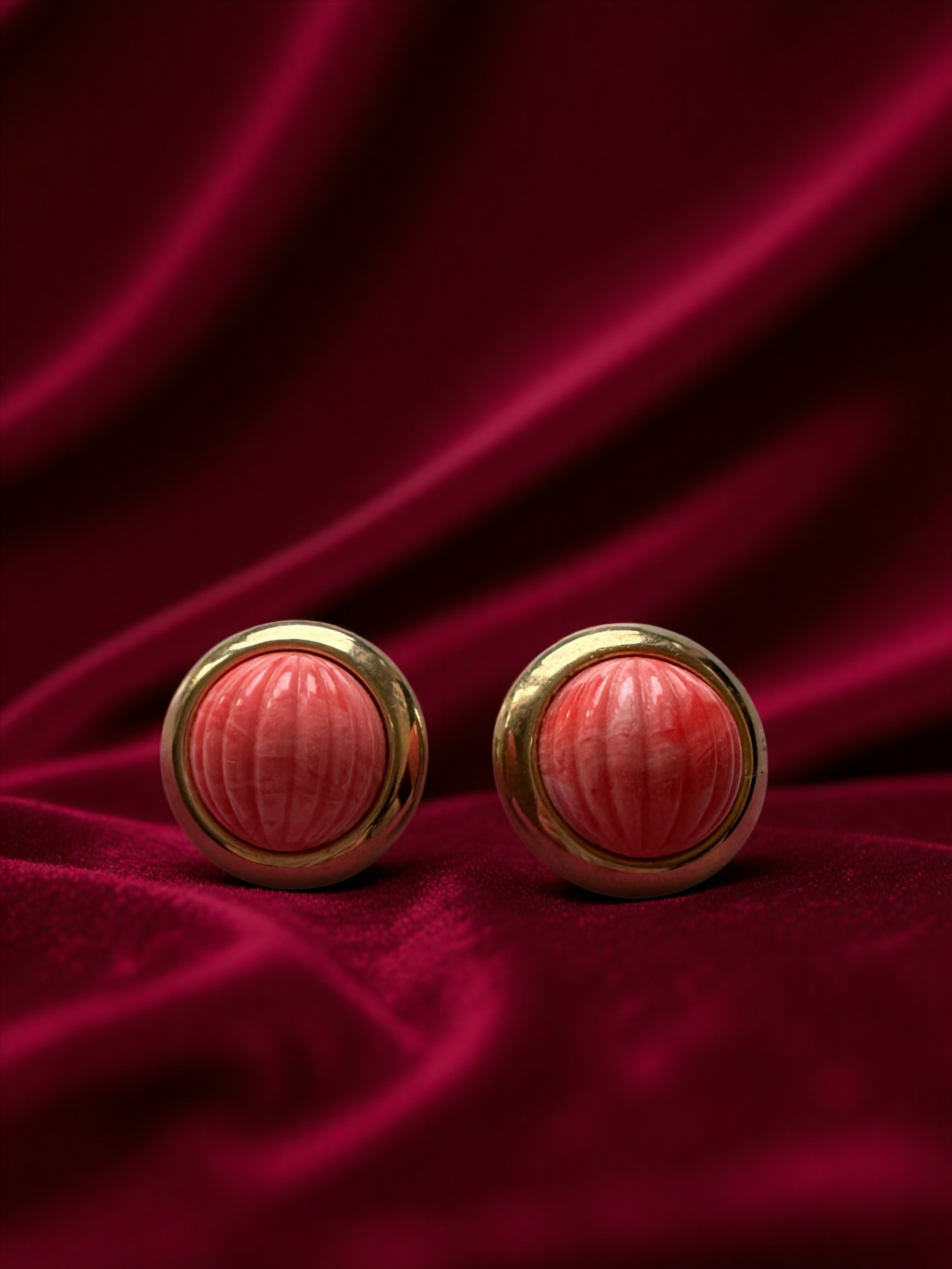 Vintage  Italy Clip-on Earrings