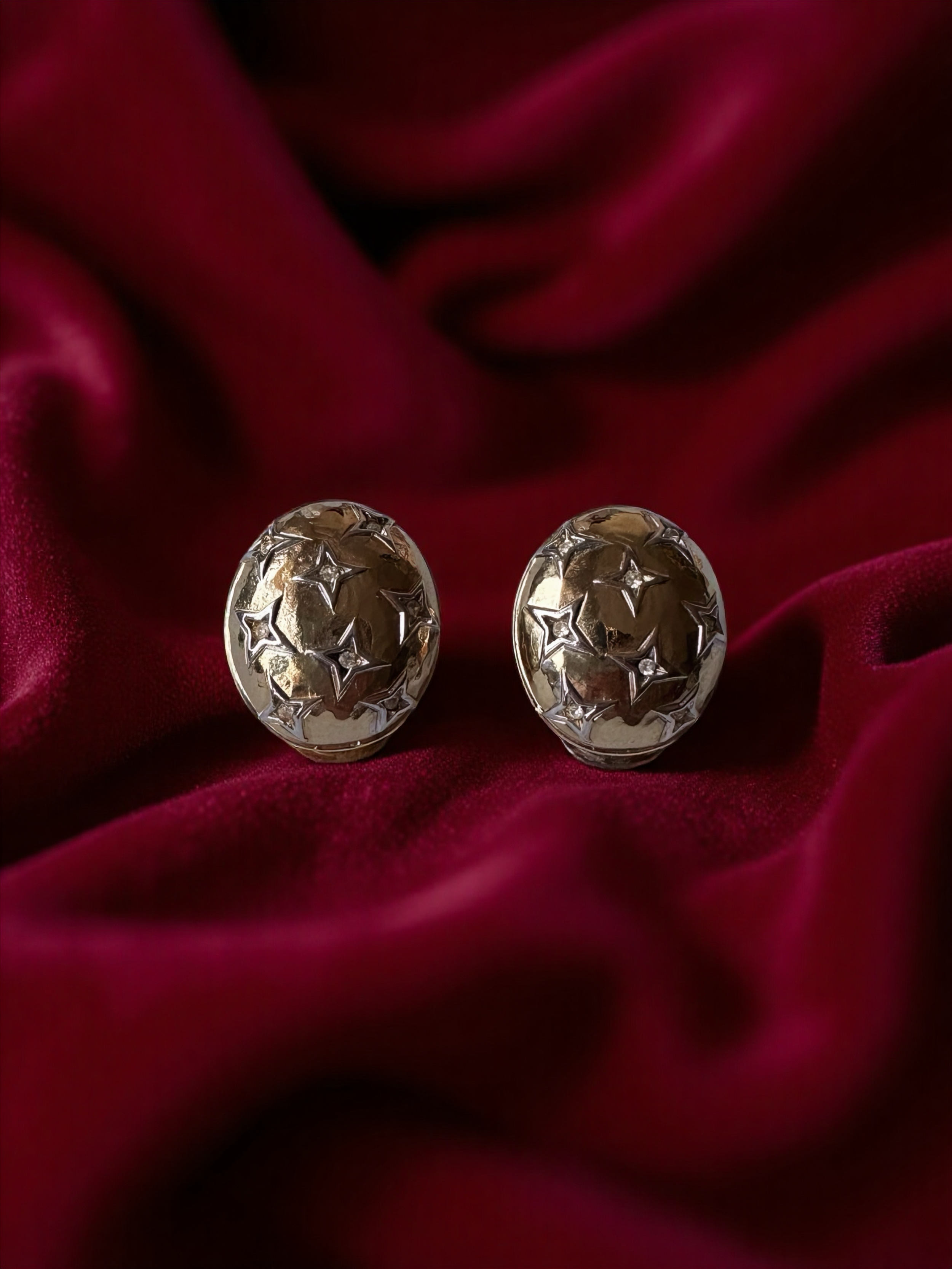 Vintage 1980s Celestial Oval Clip-On Earrings