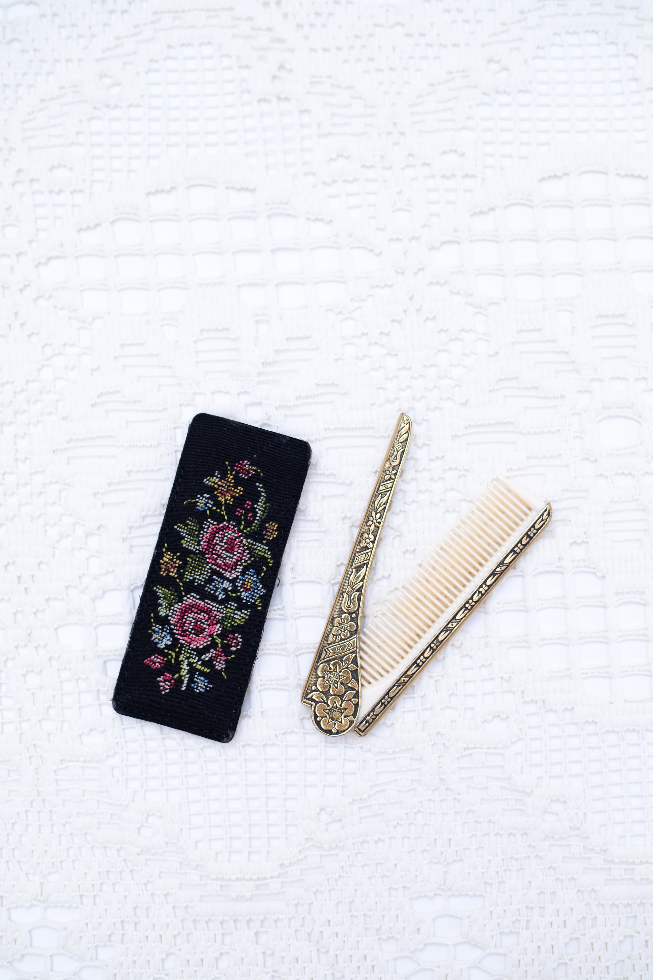 Vintage Petit Point Comb in Etui