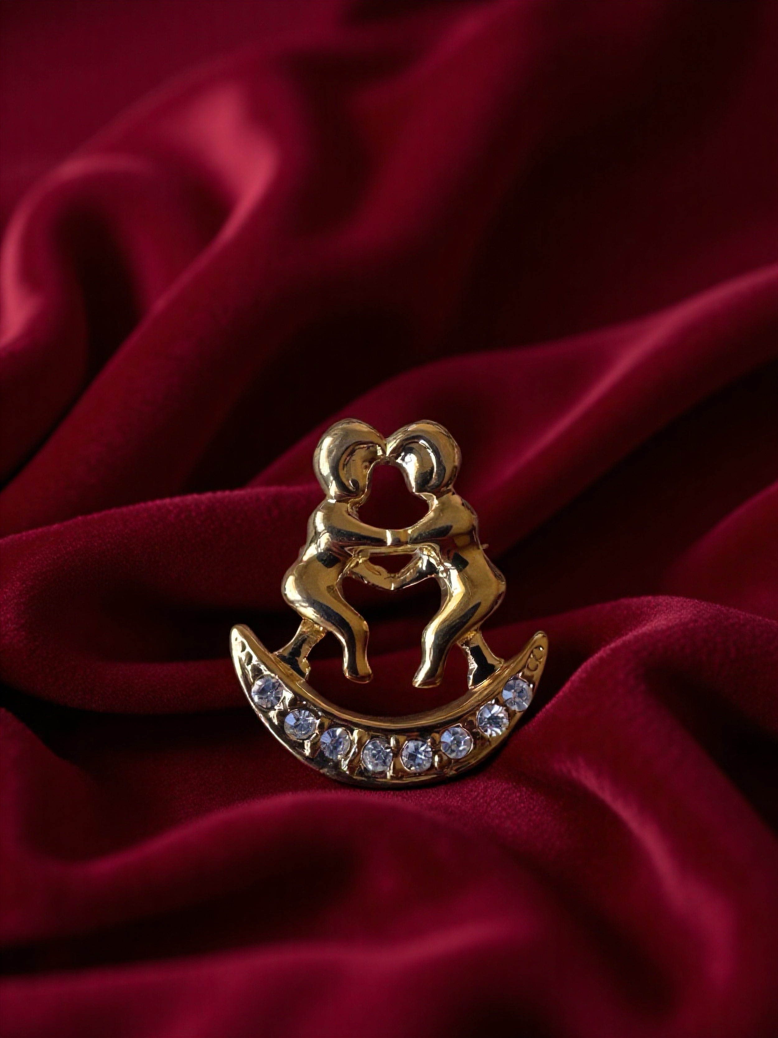 Gemini Vintage Brooch