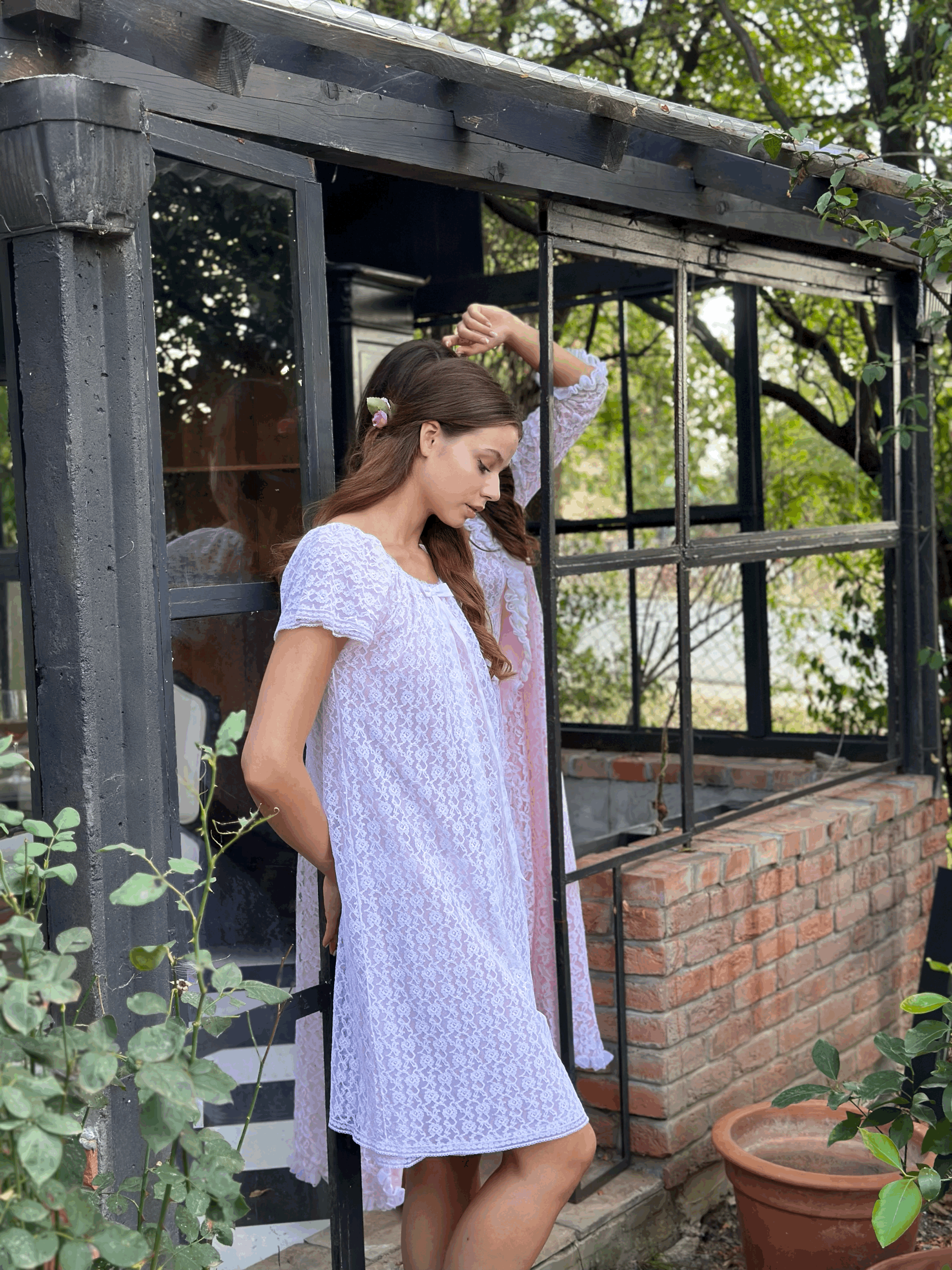 Pink sheer vintage sleeping dress, 1950s–1960s