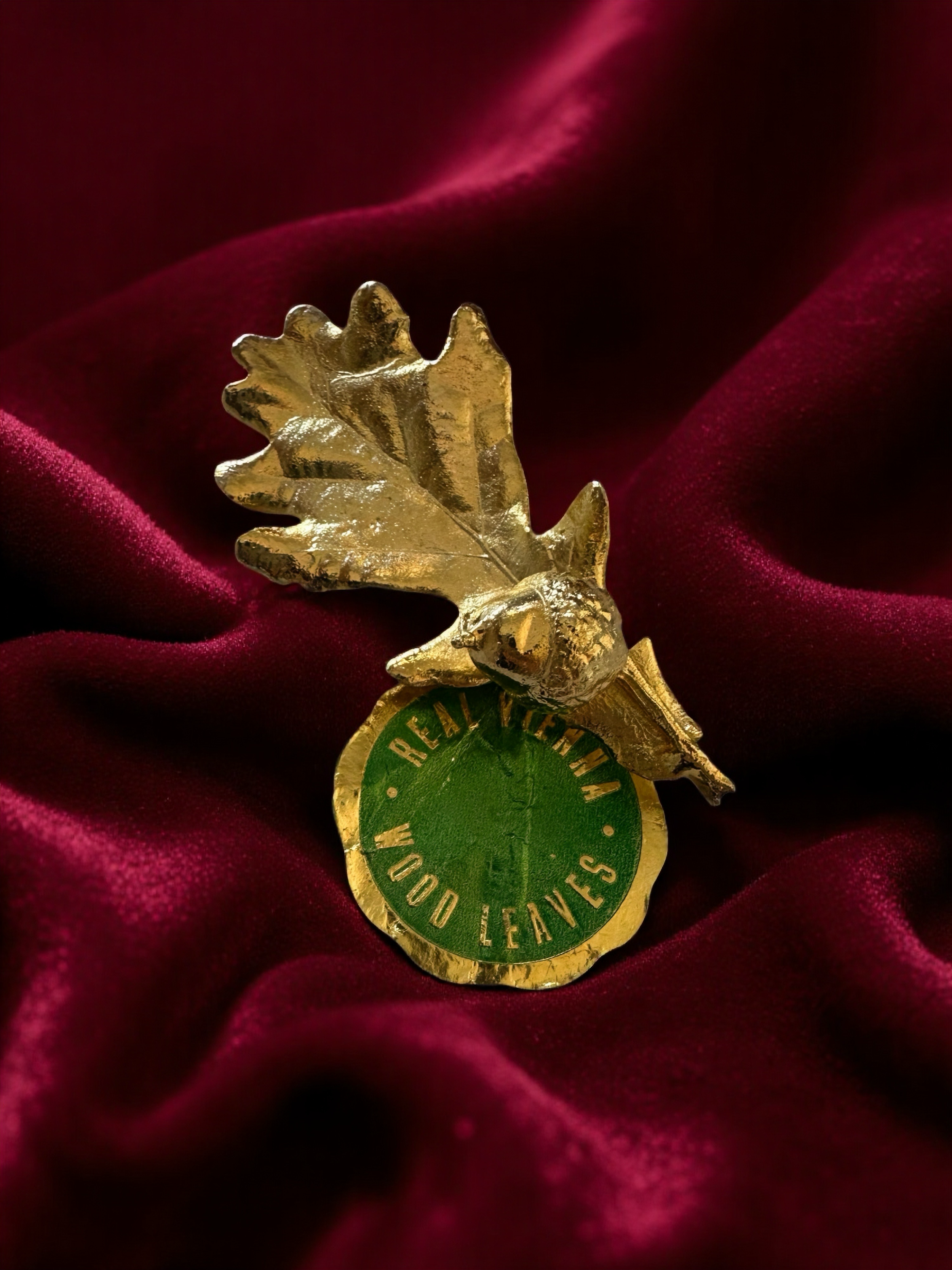 Vintage Collectible Vienna Wood Leaves Brooch