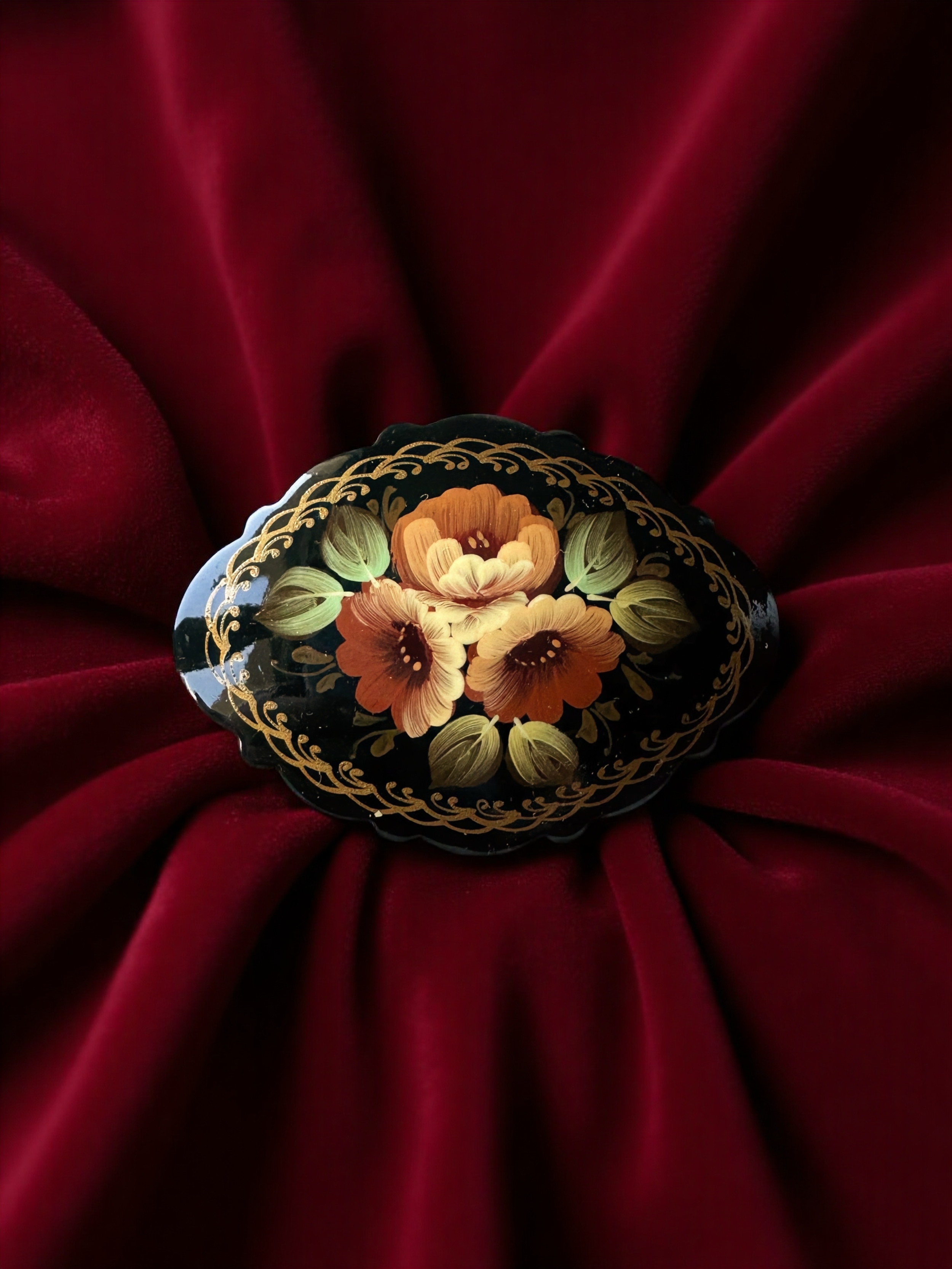 Russian Hand-Painted Lacquer Brooch