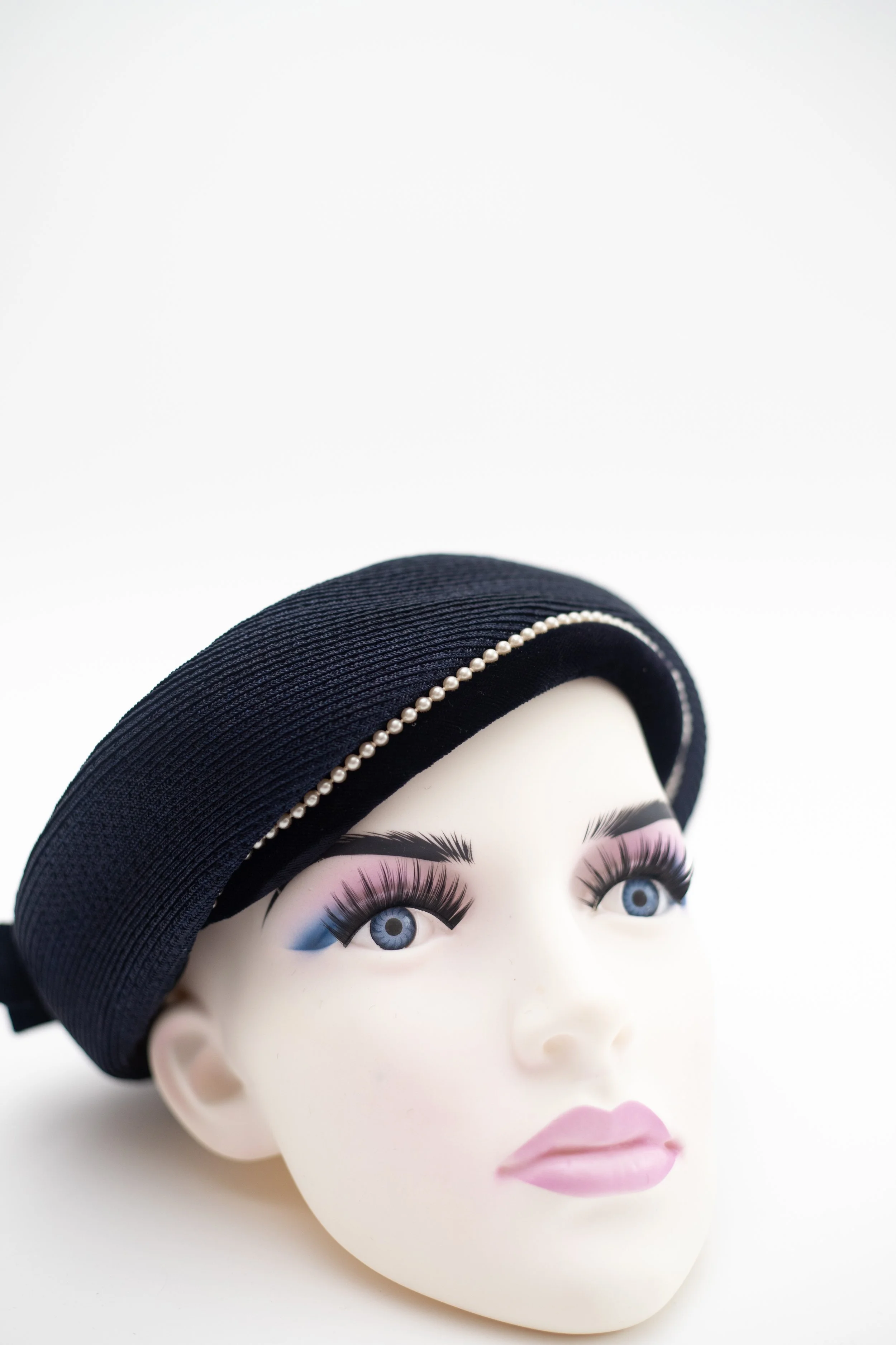 Vintage 1960s Linda Jane Exclusive Beret with Velvet Bow & Pearls
