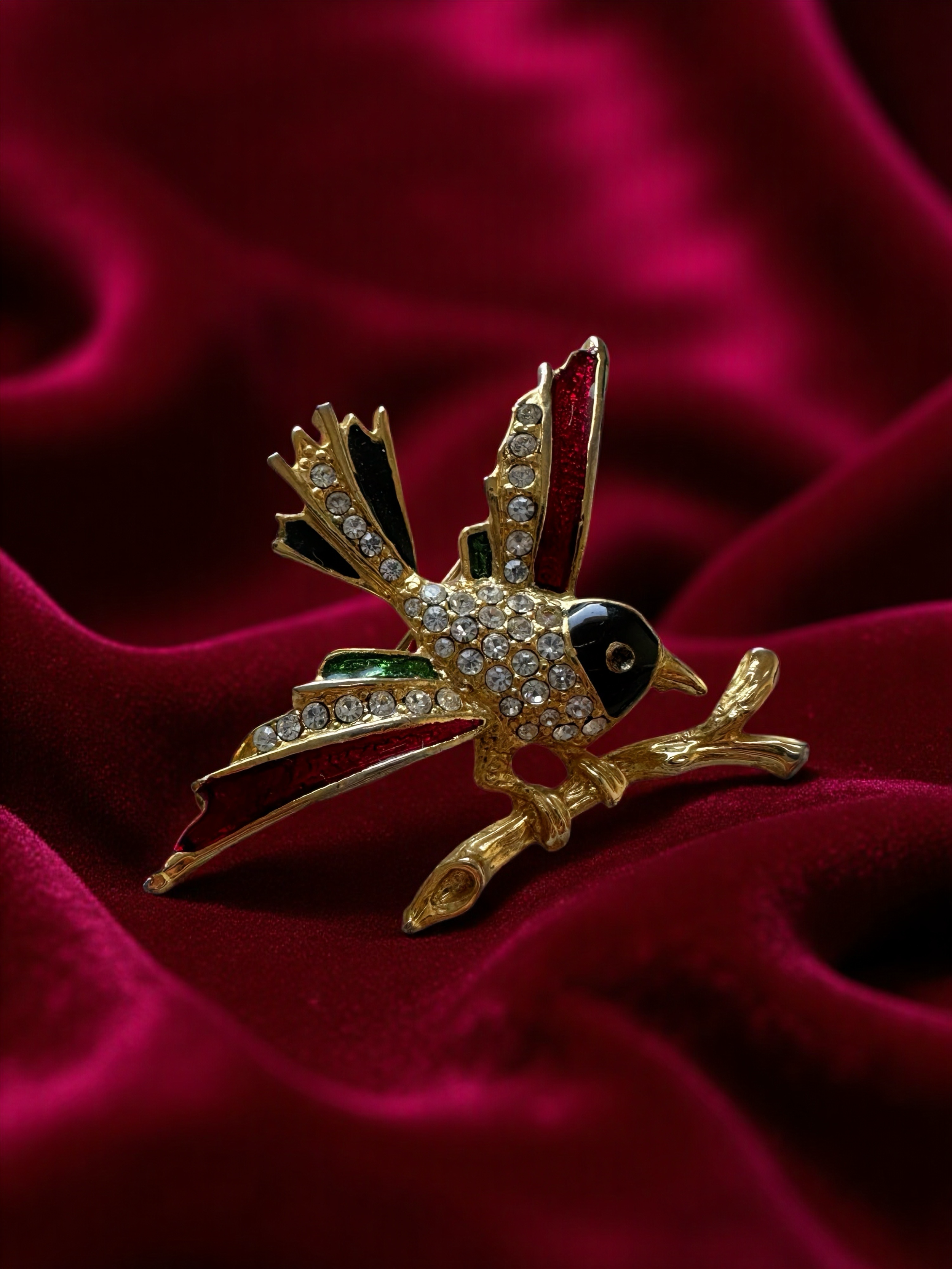 Bird Brooch by Sphinx