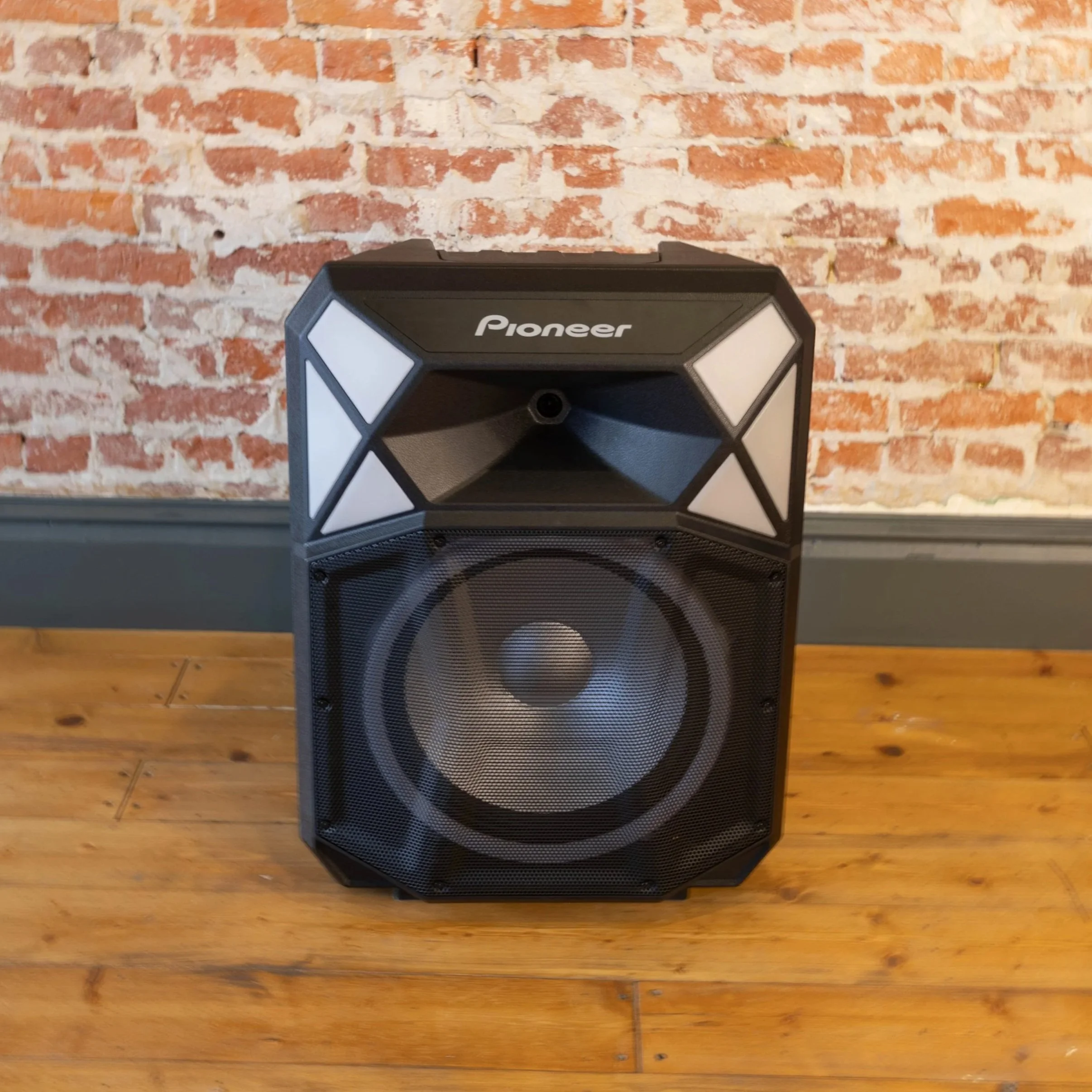 Bluetooth Speaker with Microphone & Stand