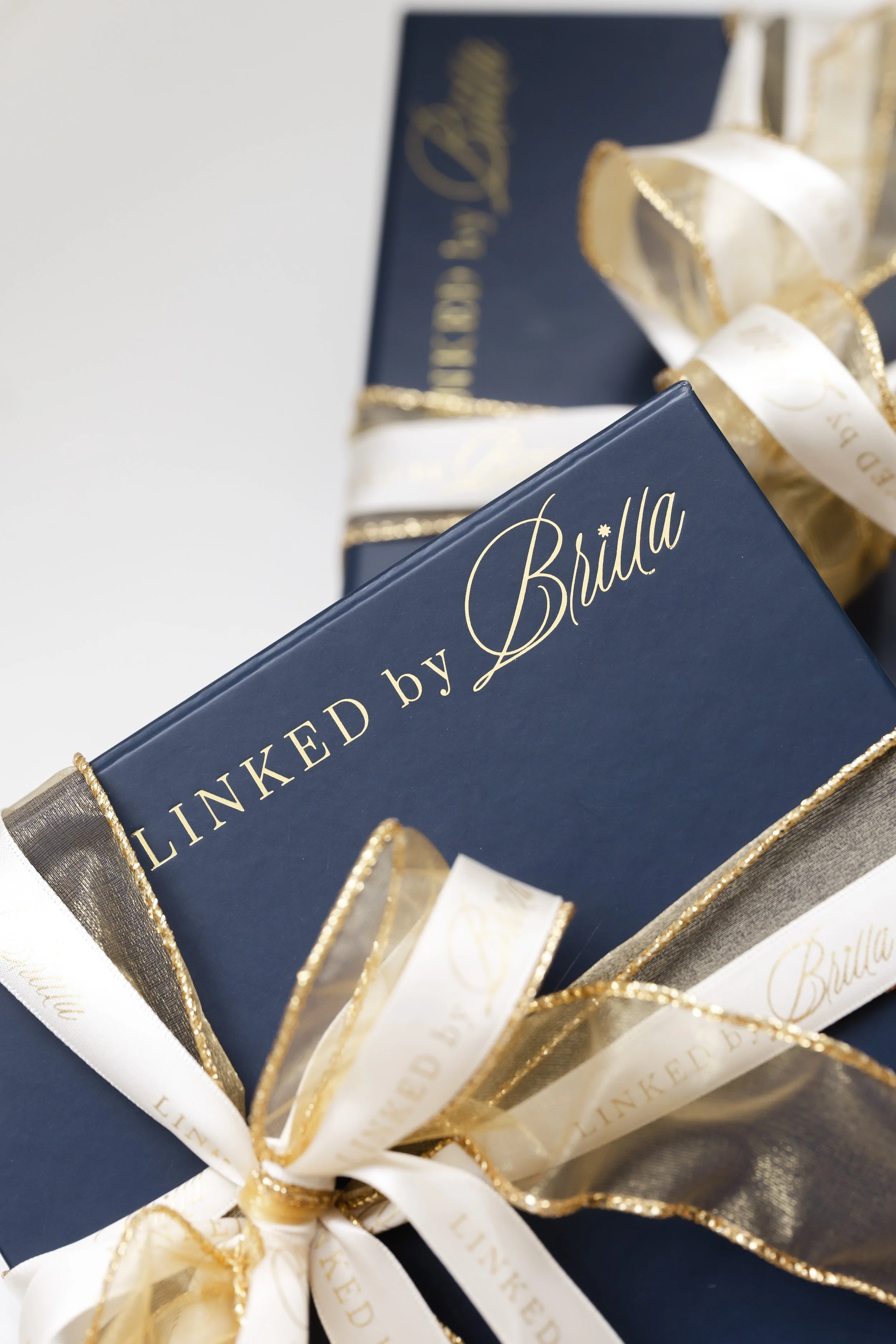 Guida ai regali delle feste: scegliere gioielli che siano personali e duraturi