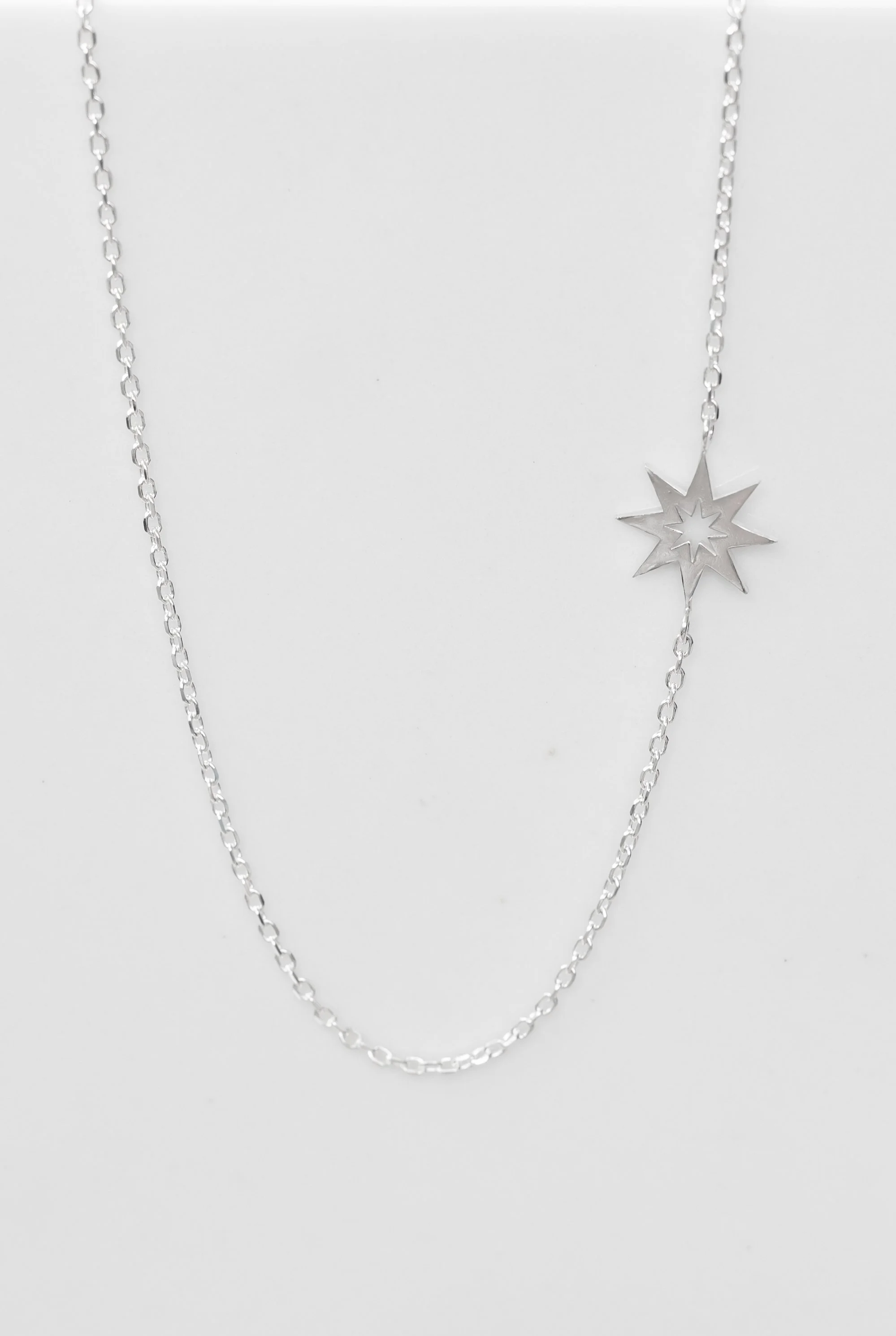 The Inspire Necklace – Linked by Brilla