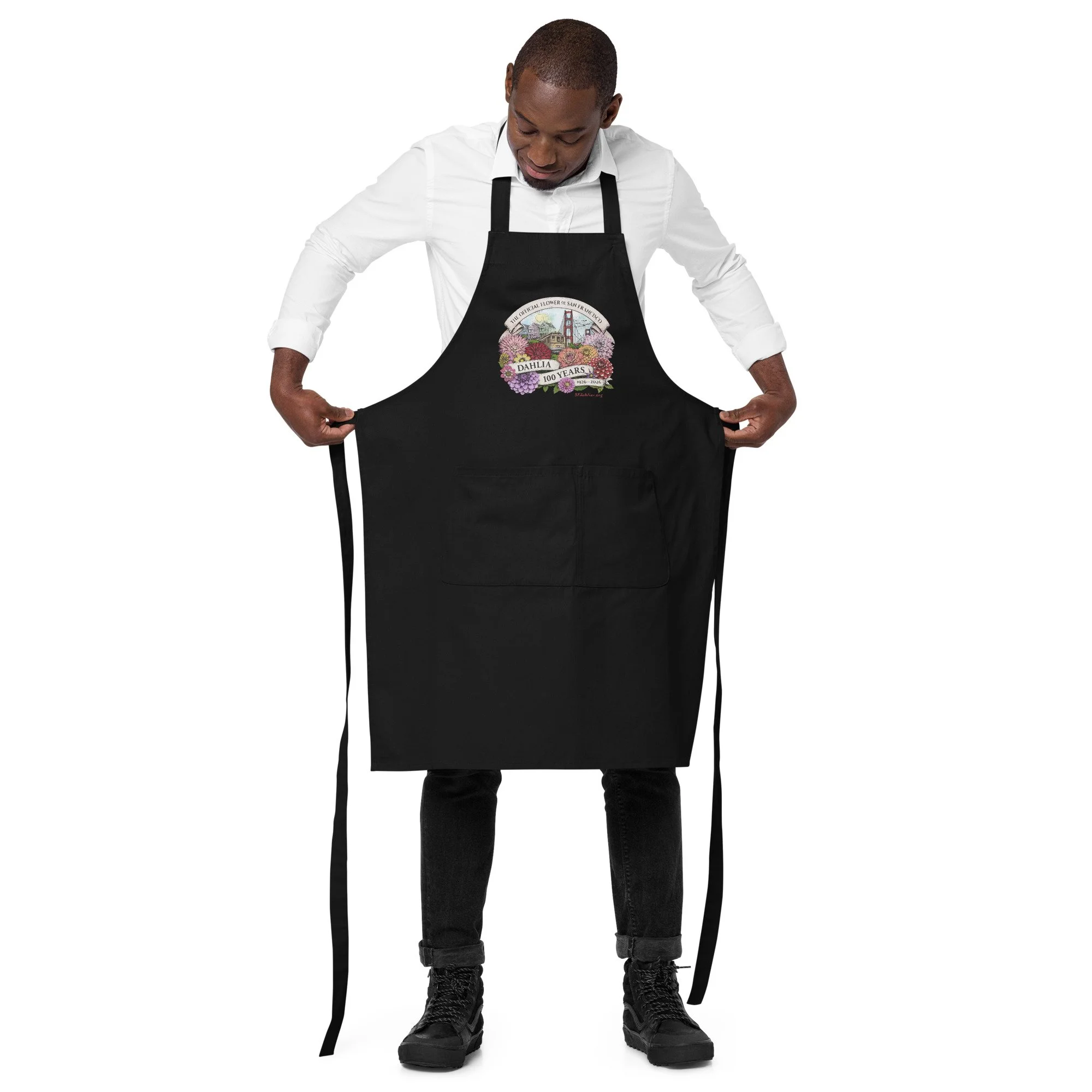 organic-cotton-apron-black-front-2-6ae3f55a00df3.jpg