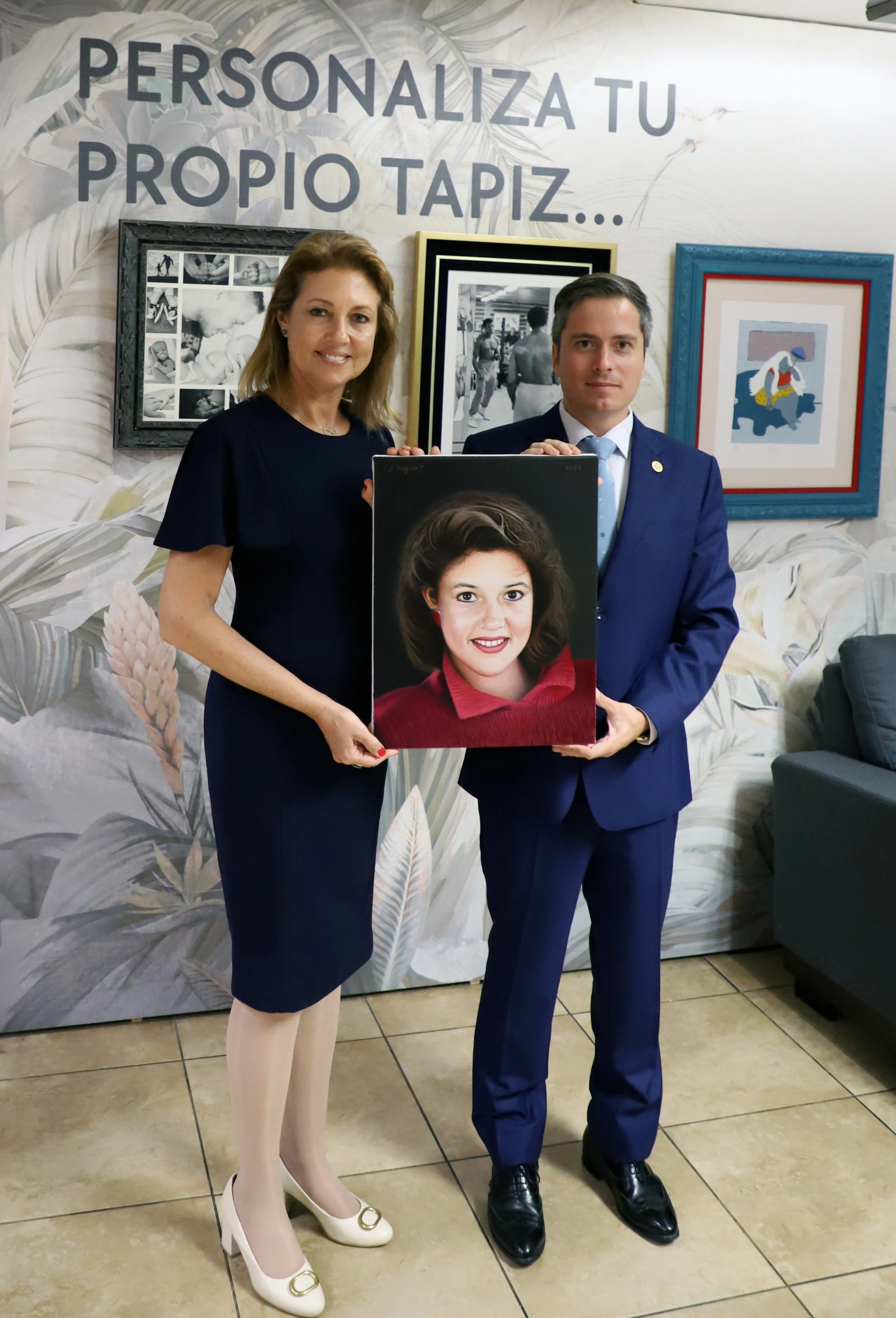 "Portrait of Cynthia Dumani Stradtmann" - 2025. Oil on linen - 18 in (45cm) x 14 in (35cm) - Alternate Magistrate of the Third Division of the Supreme Court of Justice.

The portrait of Alternate Magistrate Dumani offers an elegant rendering of her a