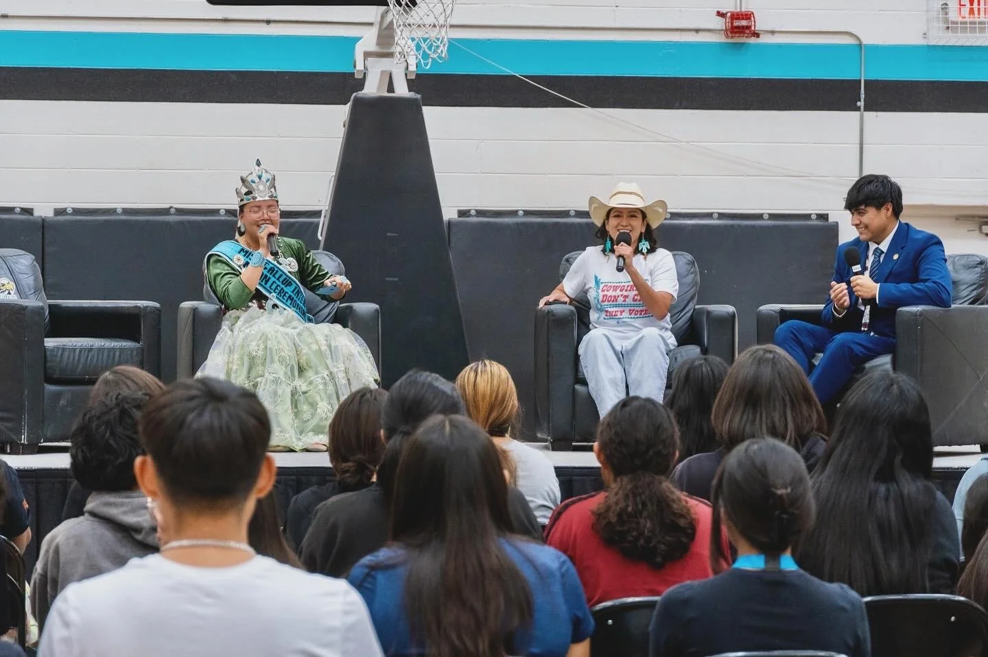 Ian Teller at a When Natives Vote event at Navajo Preparatory School. He is Moderating a panel with Former Miss Gallup Inter-Tribal Ceremonial Queen, Natiana King, and Protect the Sacred Founder Allie Young.