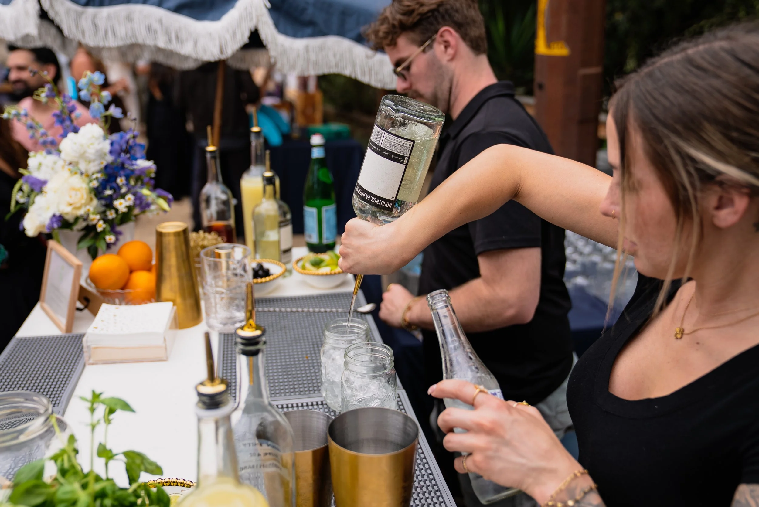 Wedding Bar Packages Explained: Open Bar vs. Cash Bar vs. Limited Bar