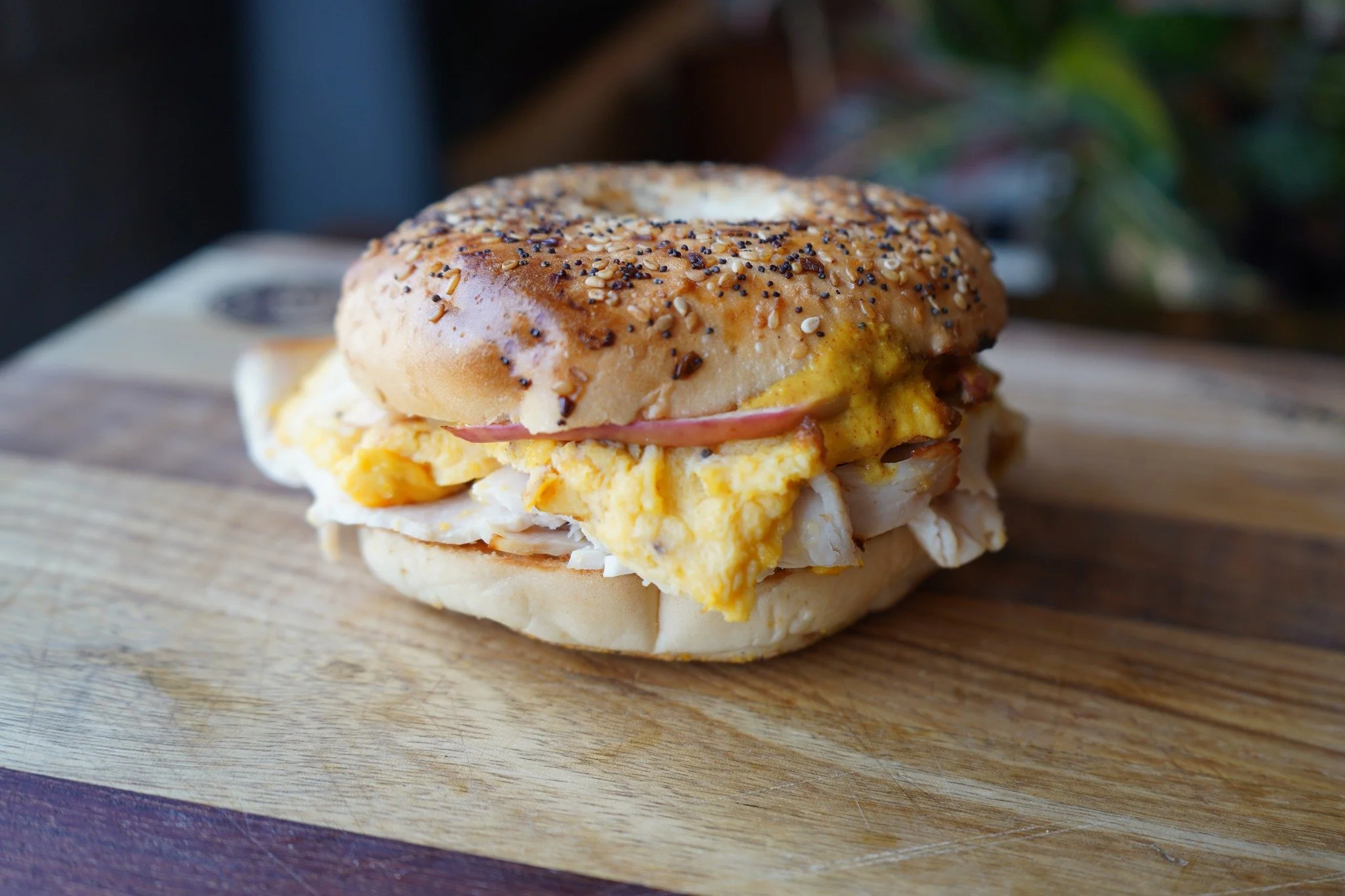 Build your breakfast exactly the way you like it! 

Choose your favorite bread, meat, and cheese to create the perfect breakfast sandwich. With so many delicious combinations, breakfast never gets boring at Steve&rsquo;s. In a hurry? Order ahead and 