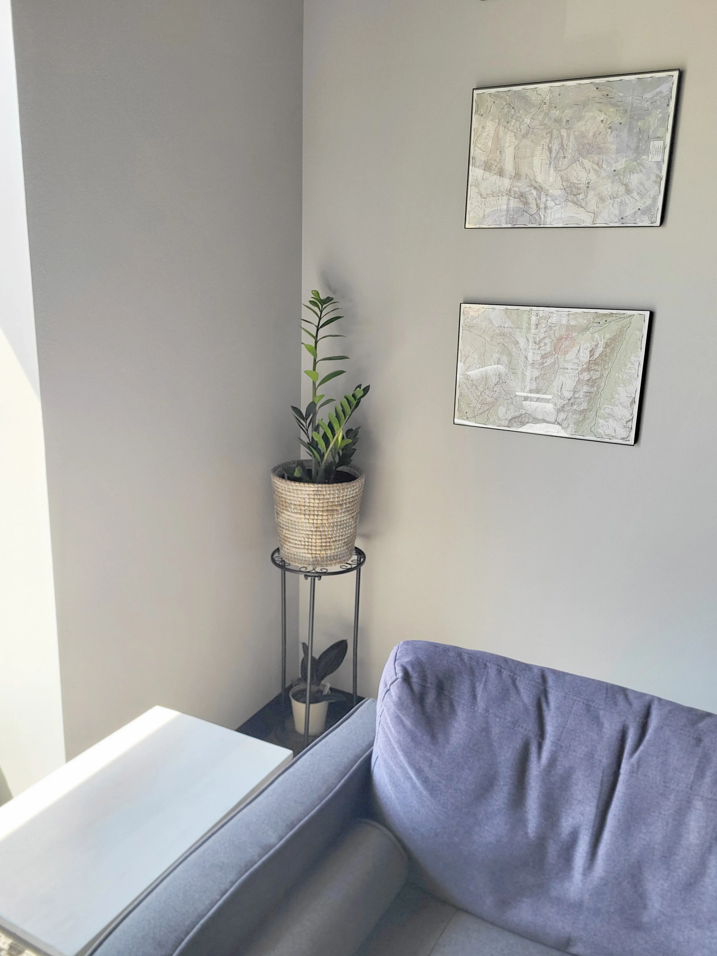 ZZ  side table.jpg