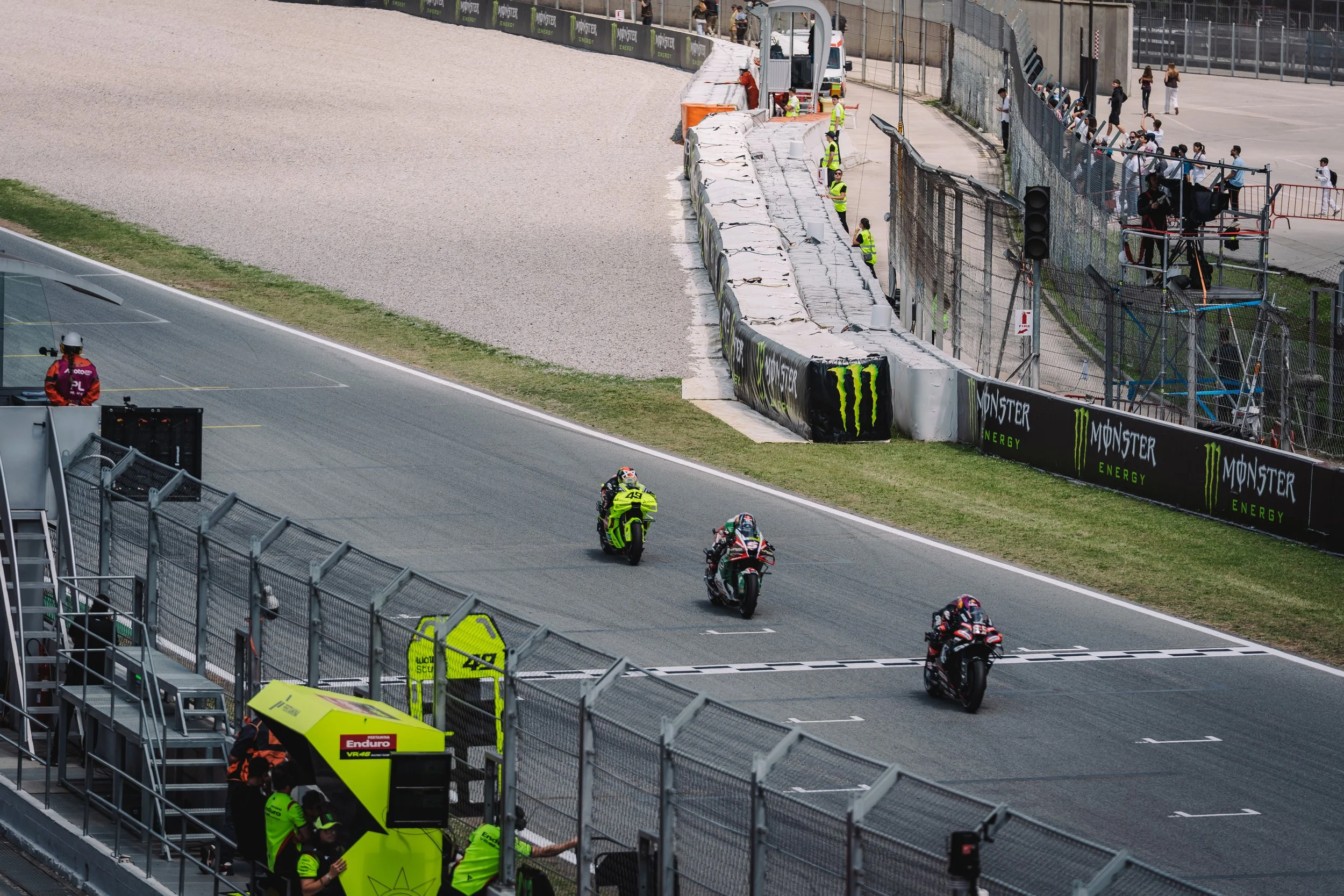 79 TRACKSIDE - CATALUYNA 26 - MCM.jpg