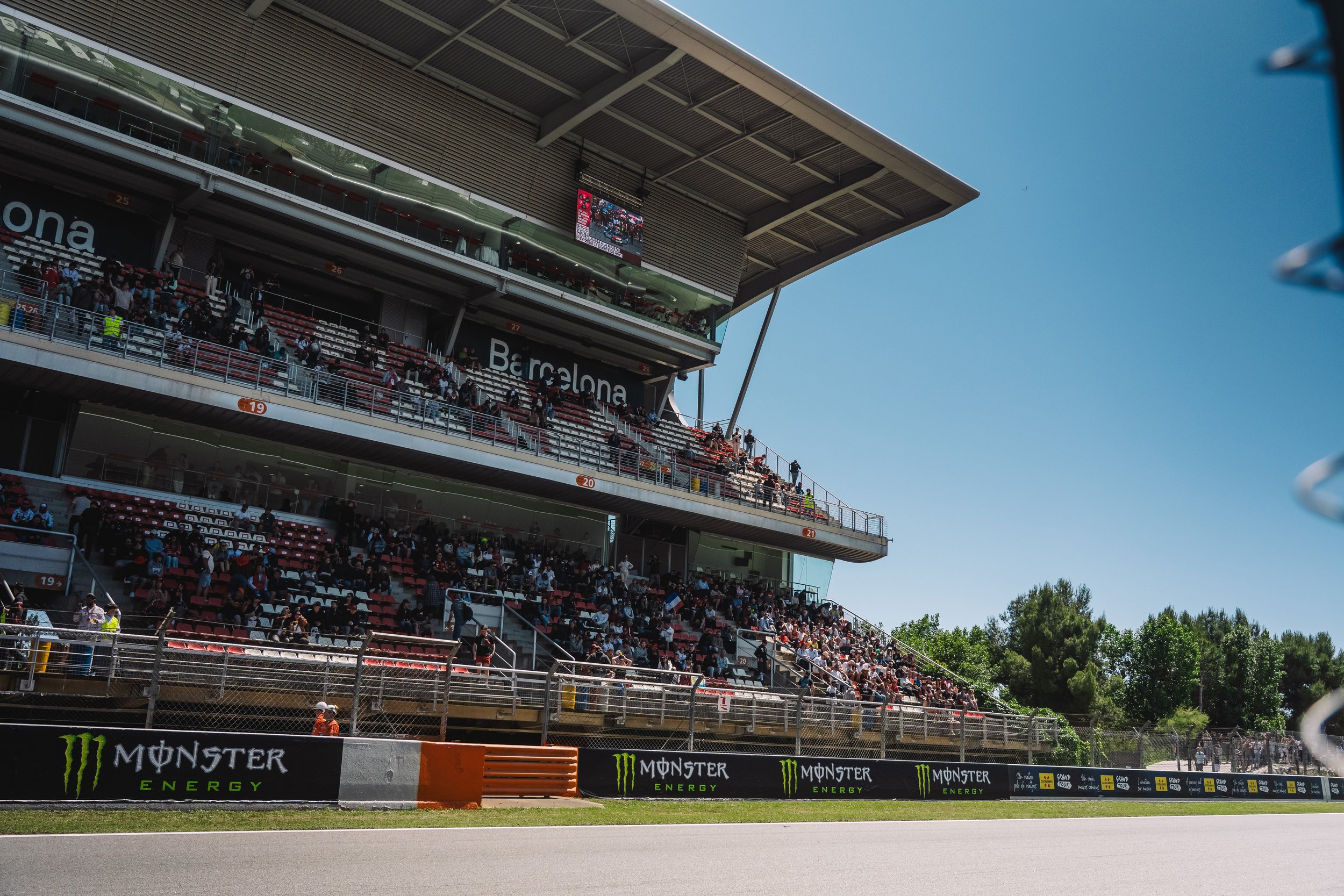 21 TRACKSIDE - CATALUYNA 26 - MCM.jpg