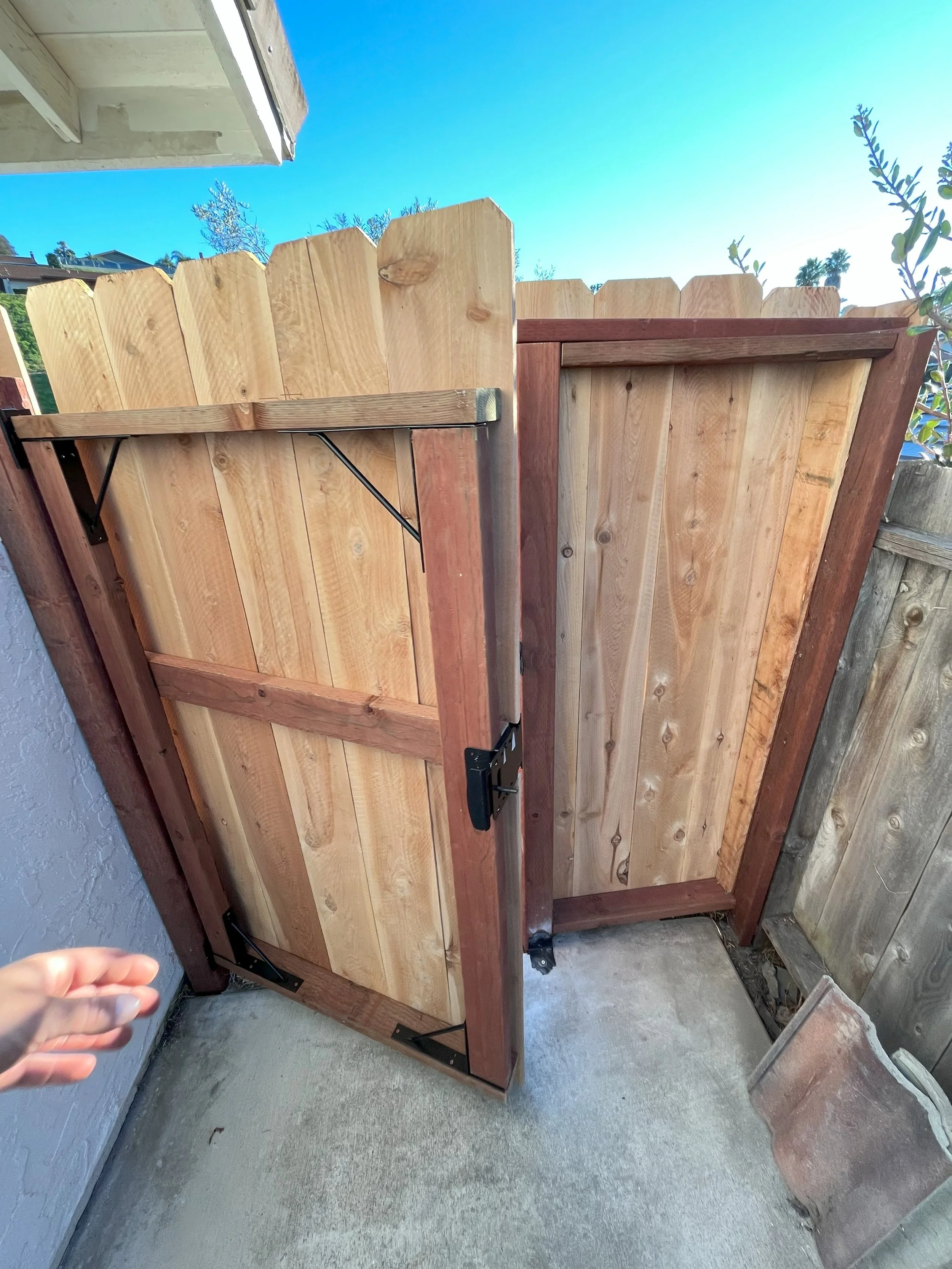 new wooden gate built and installed by HUGE Handyman in San Diego home
