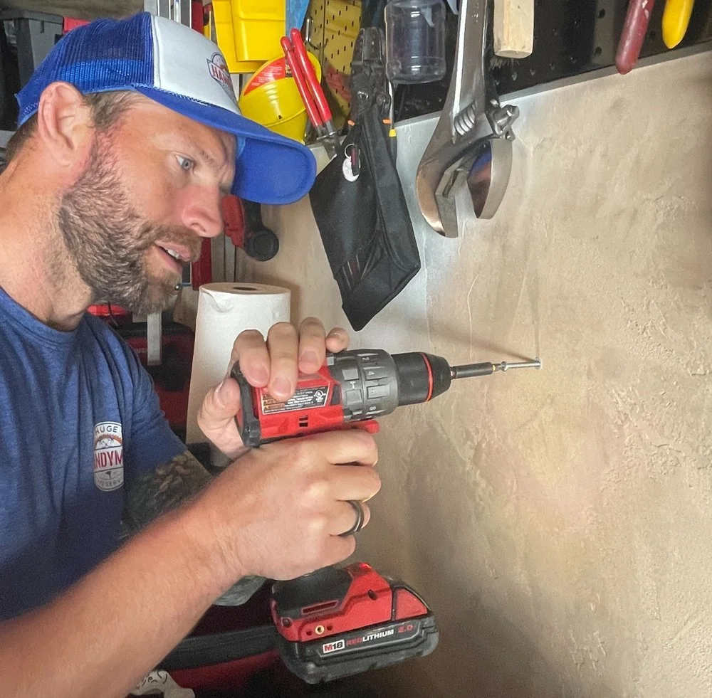 Dewalt, Milwaukee, Makita, Bosch… Which drill to choose!?!