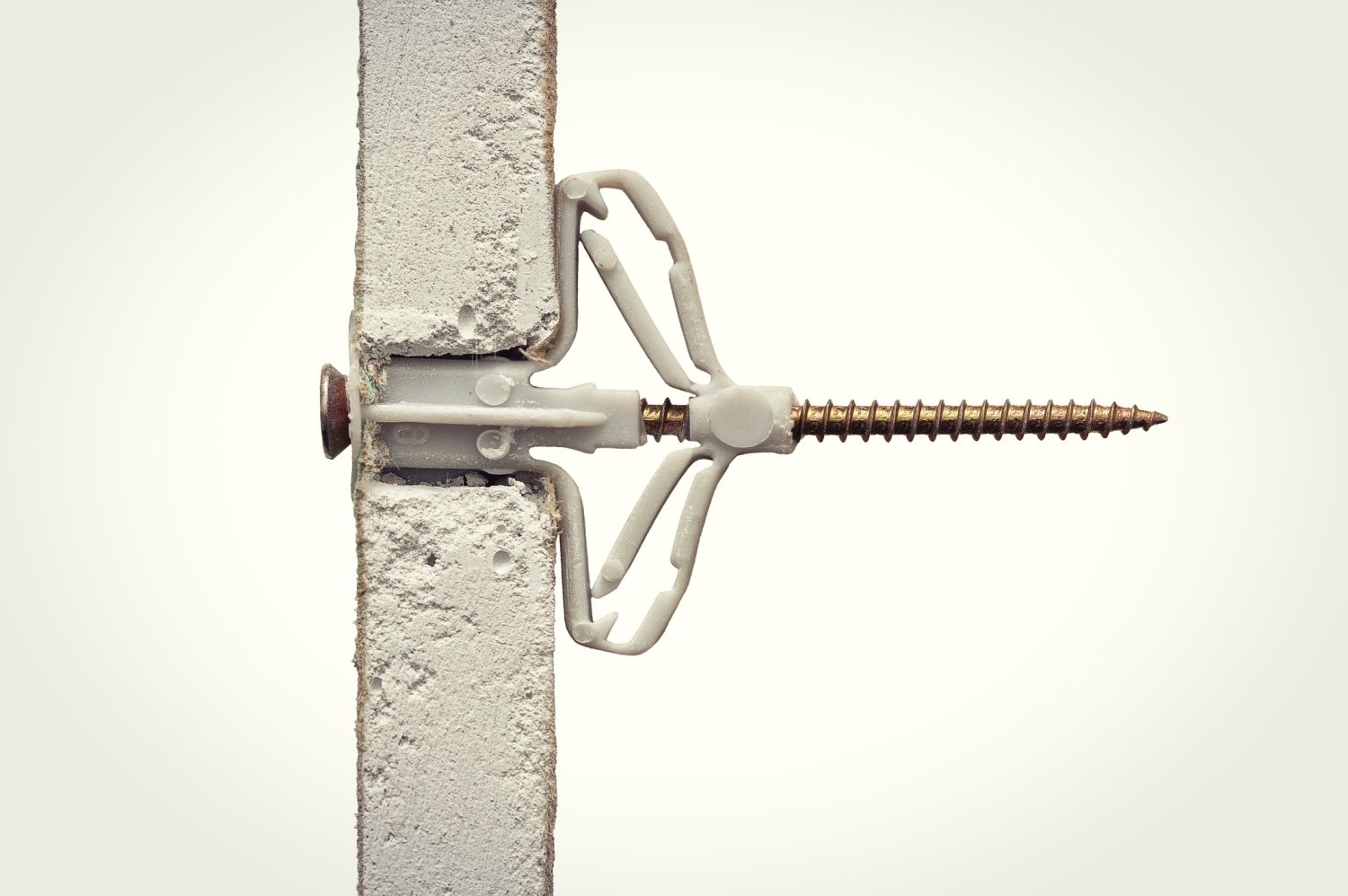 Why Wall Anchors Matter (and When They’re Non-Negotiable)