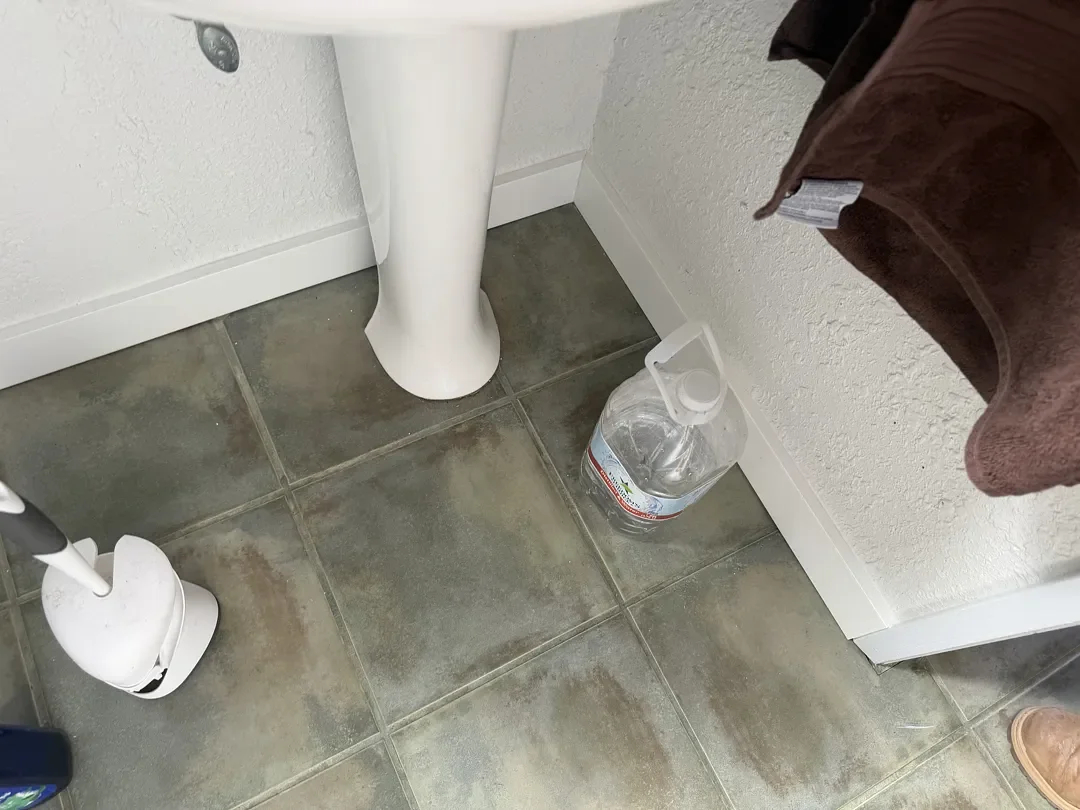 Repair or Replace? A San Diego homeowners guide to damaged baseboards