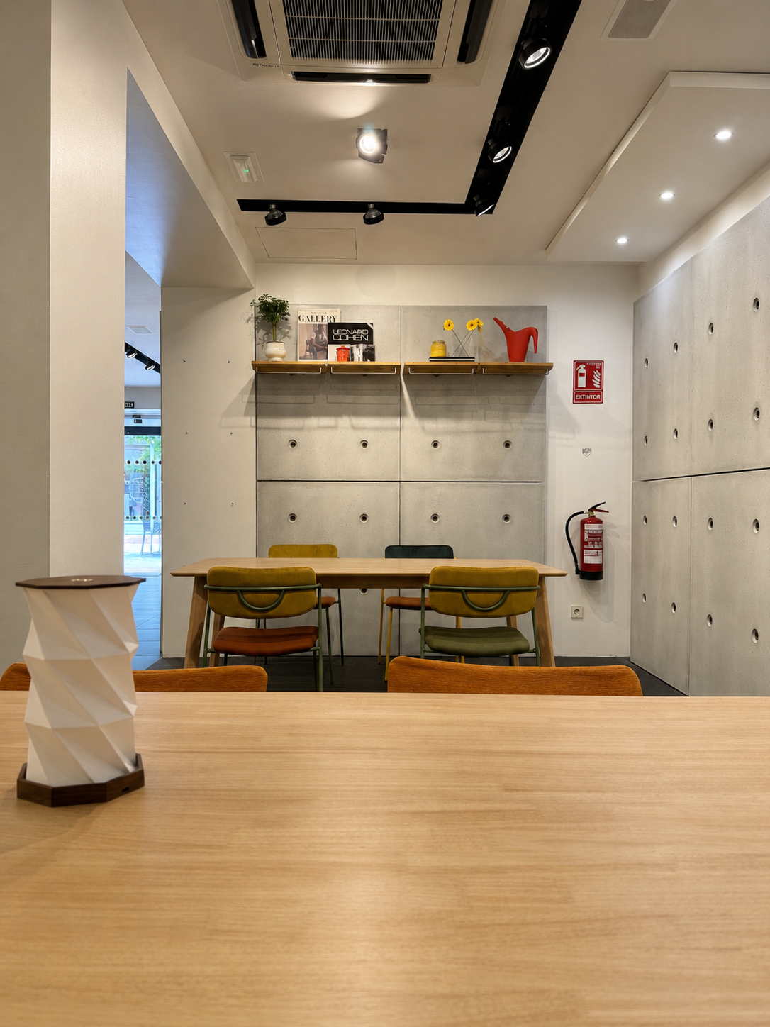Zona flexible 2 - foto 2 HACHE Coworking.png