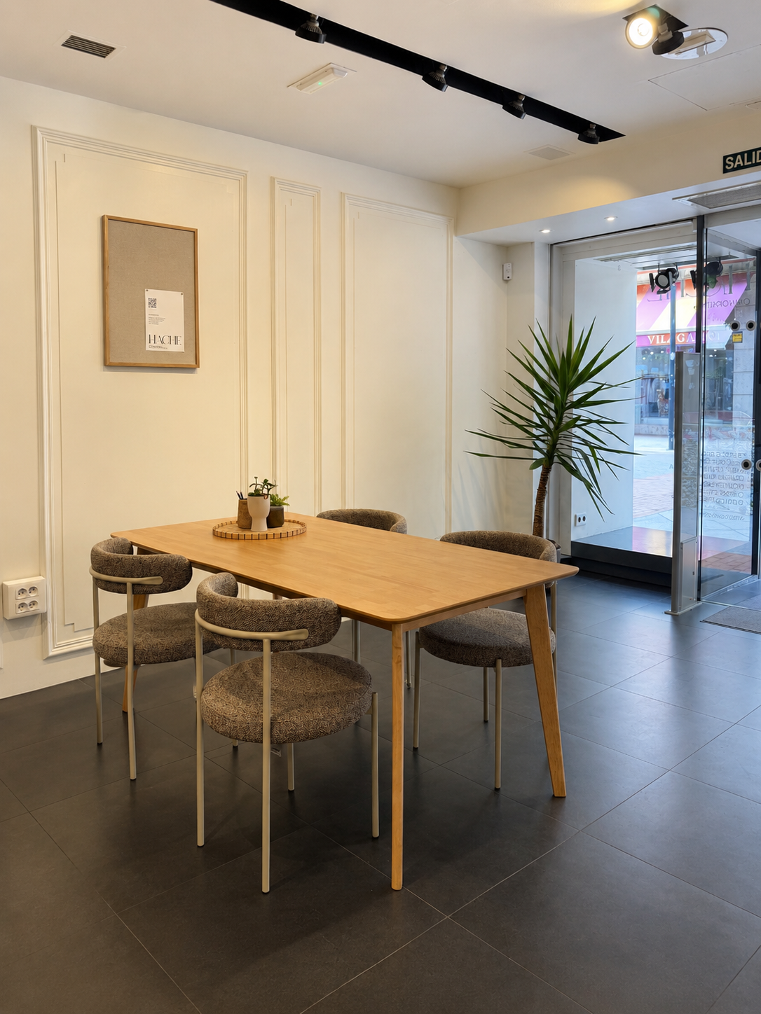 Zona flexible 1 - foto 2 HACHE Coworking.png