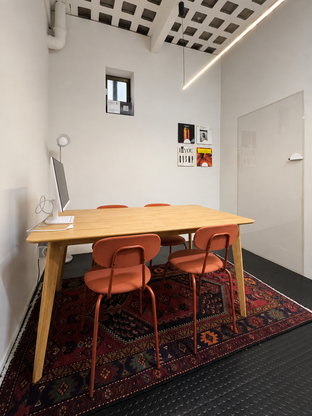 Foto sala reu 1.png