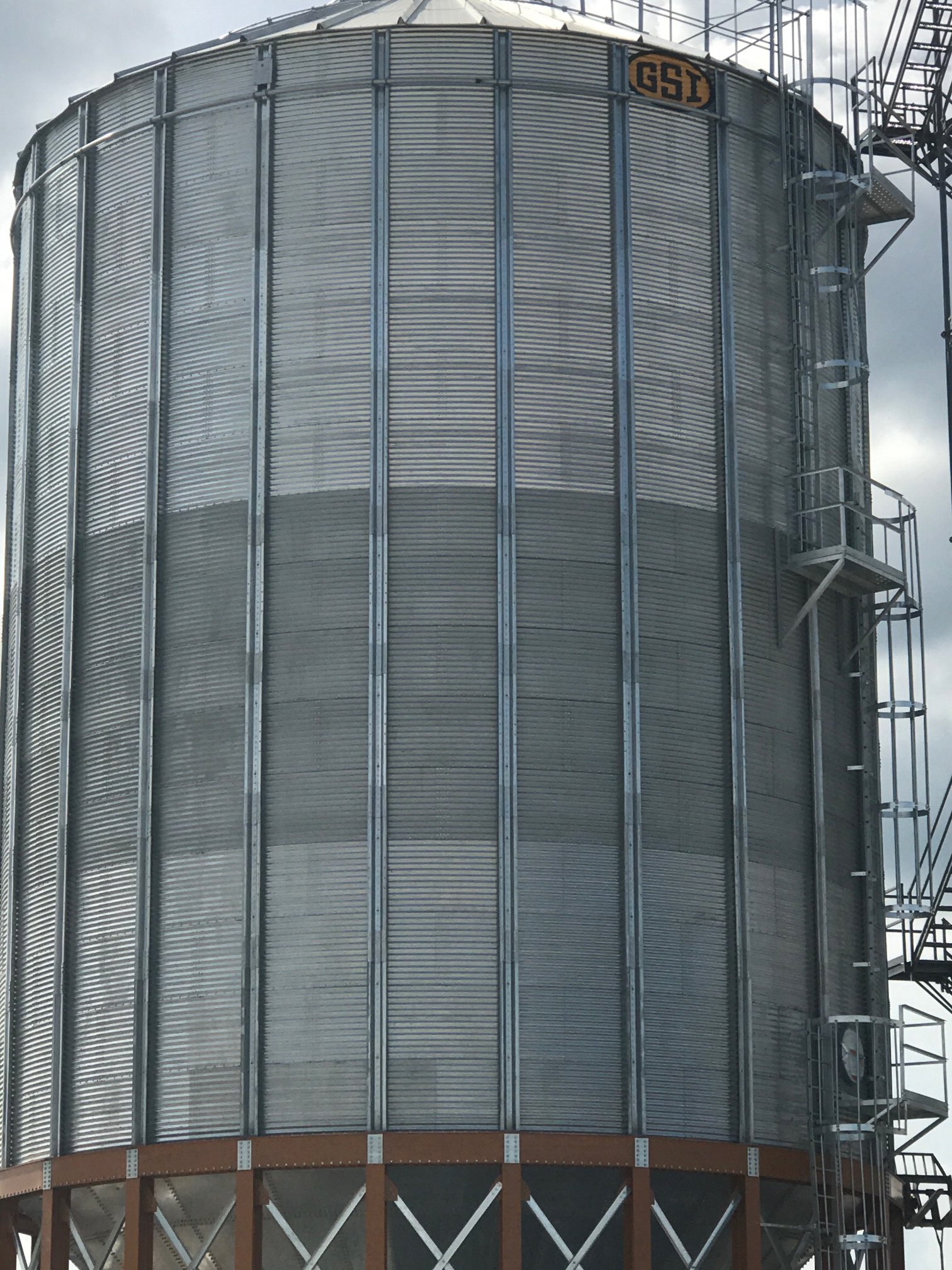Grain Silo.JPG