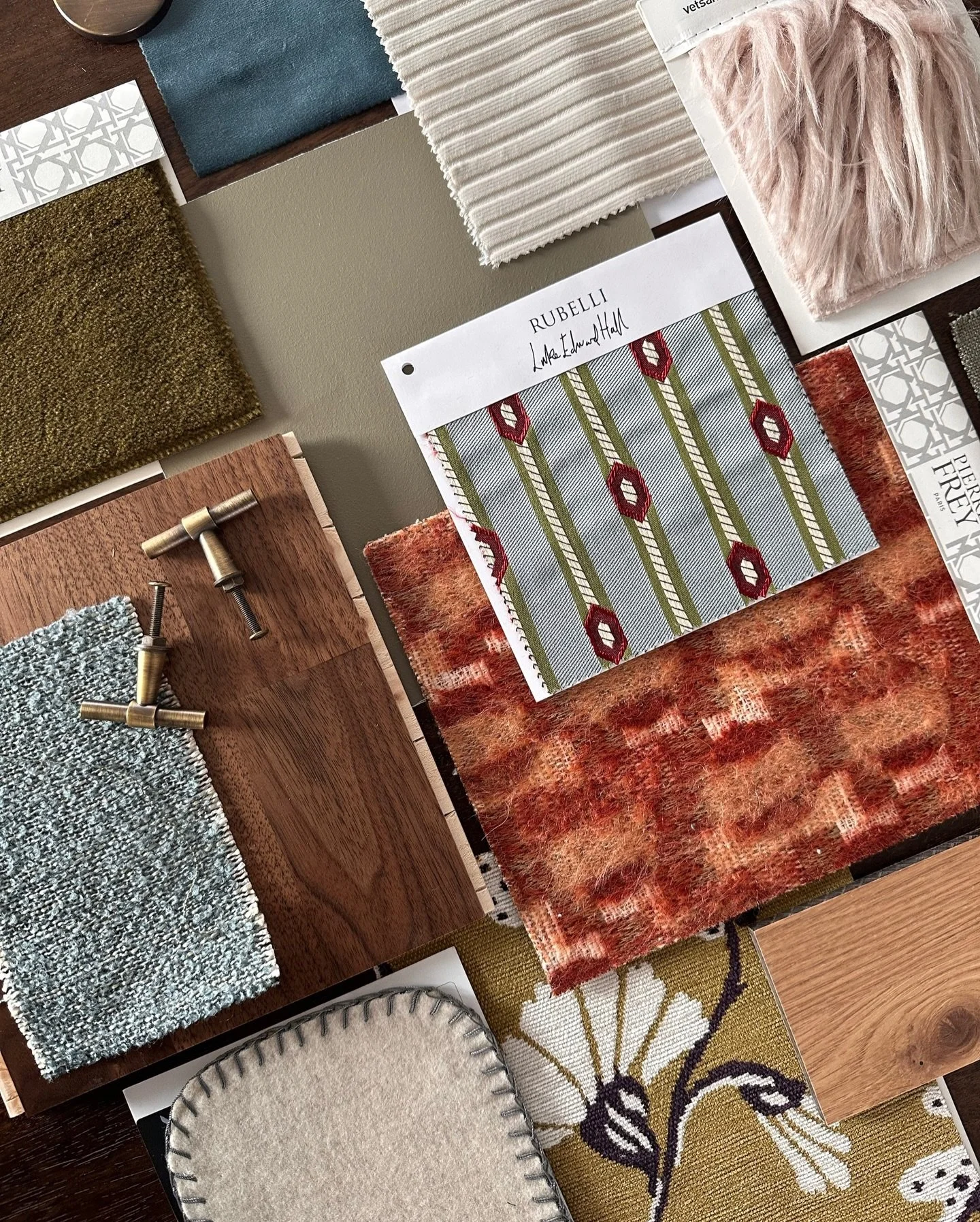 Winter has reappeared in the Alps today, so I&rsquo;ve spent the morning playing with textiles and materials for our chalet&rsquo;s sleeping areas.

The current rooms are quite outdated, with shiny wood everywhere&hellip; I&rsquo;m so ready to introd