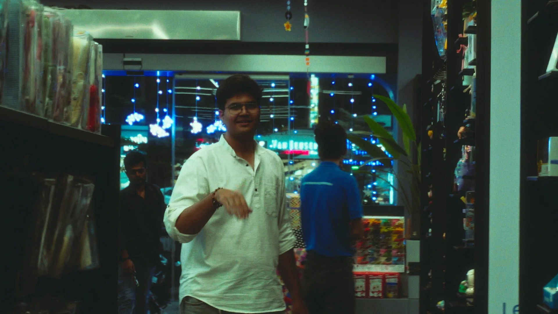 Still 2025-09-30 232031_1.15.1.jpg