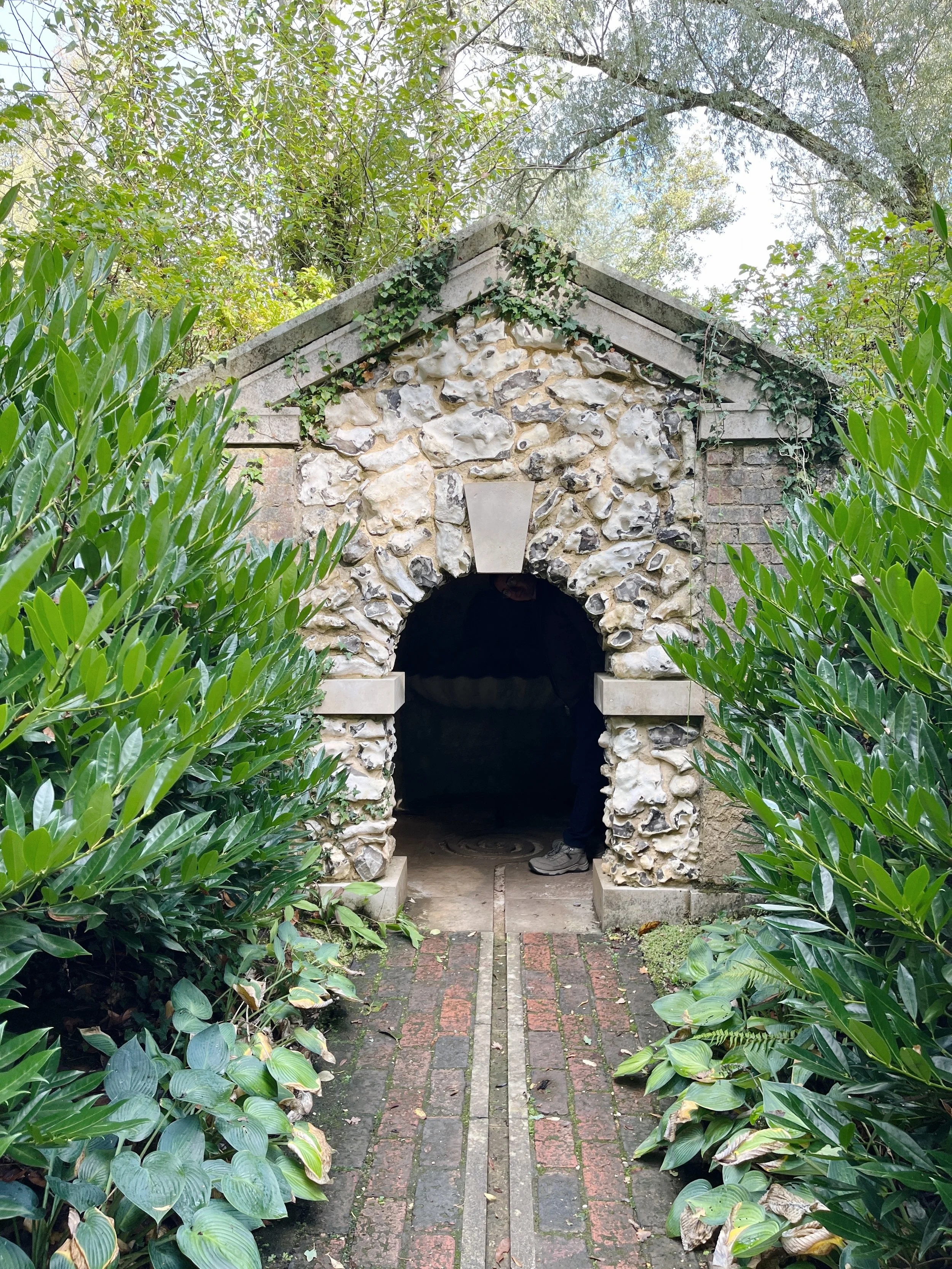 Helen Alcove.jpeg