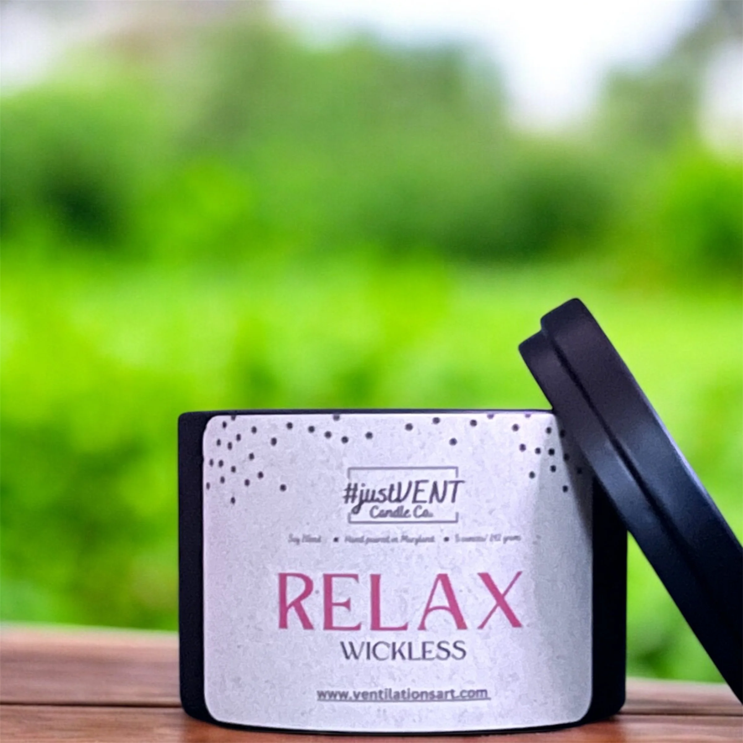 Relax Wickless